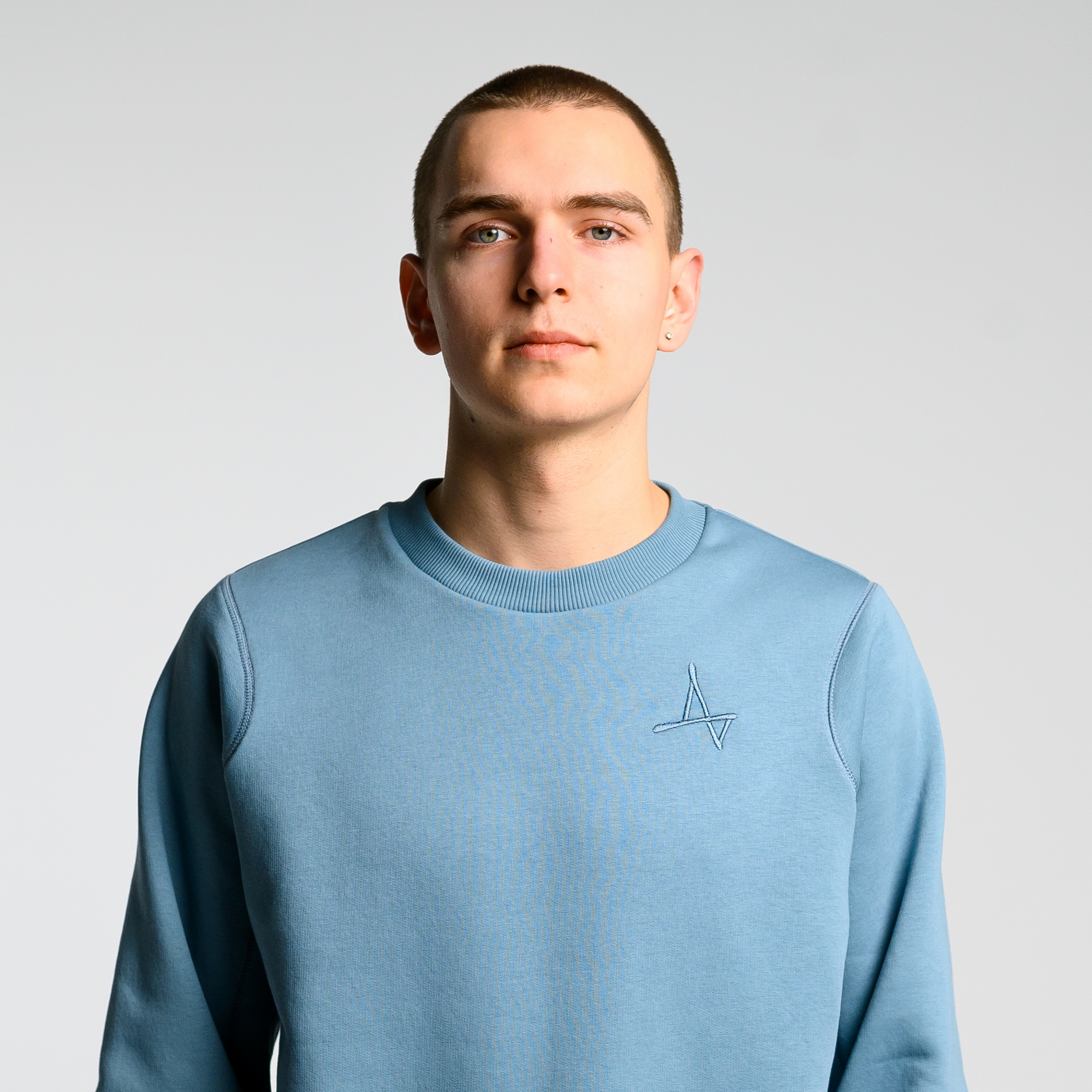 Утепленный свитшот Simple