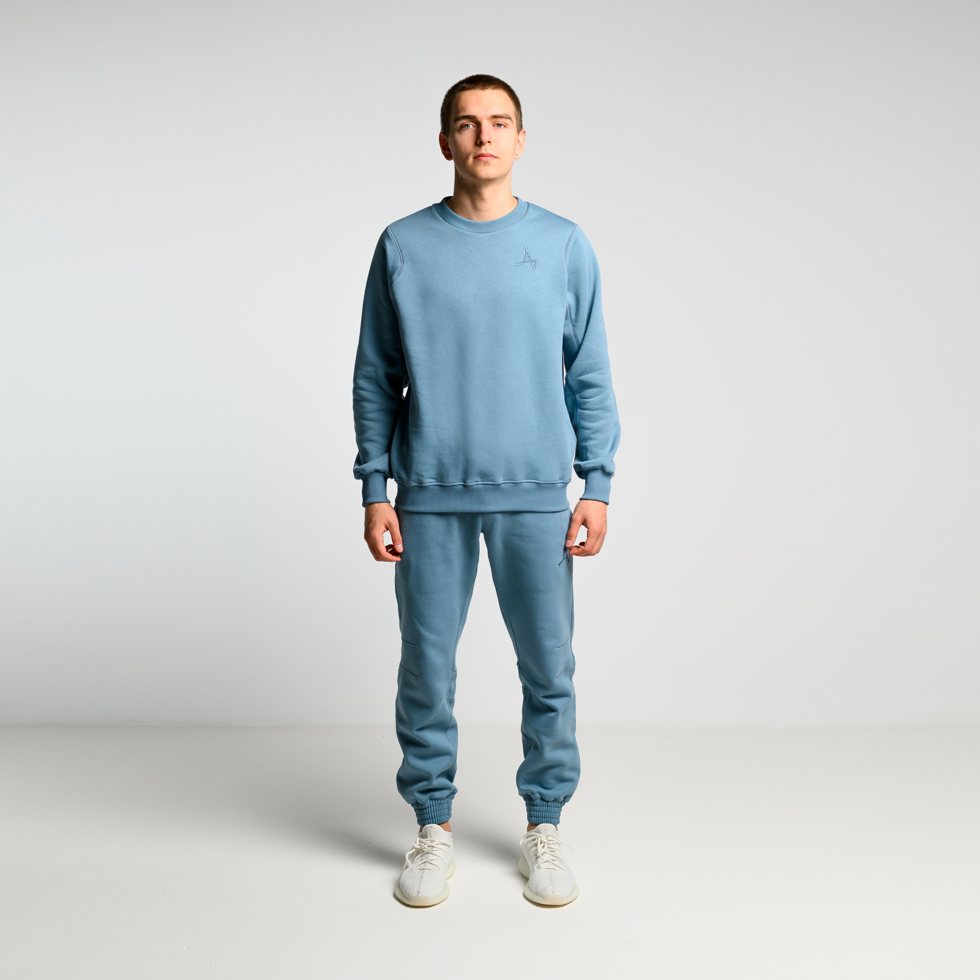 Утепленный свитшот Simple