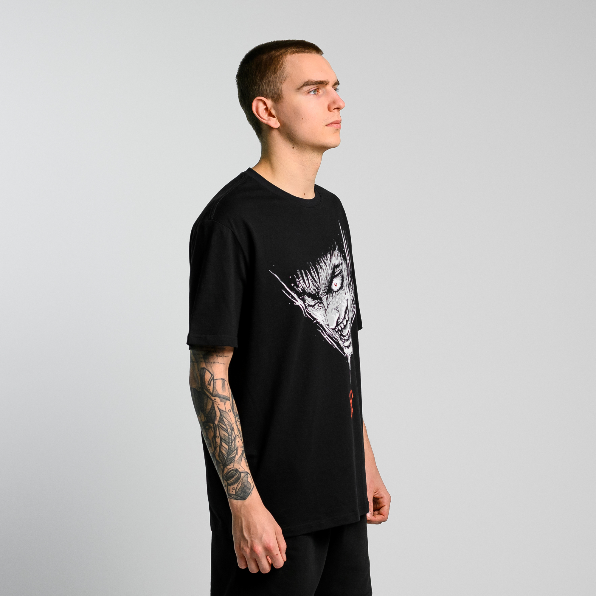 Футболка Guts