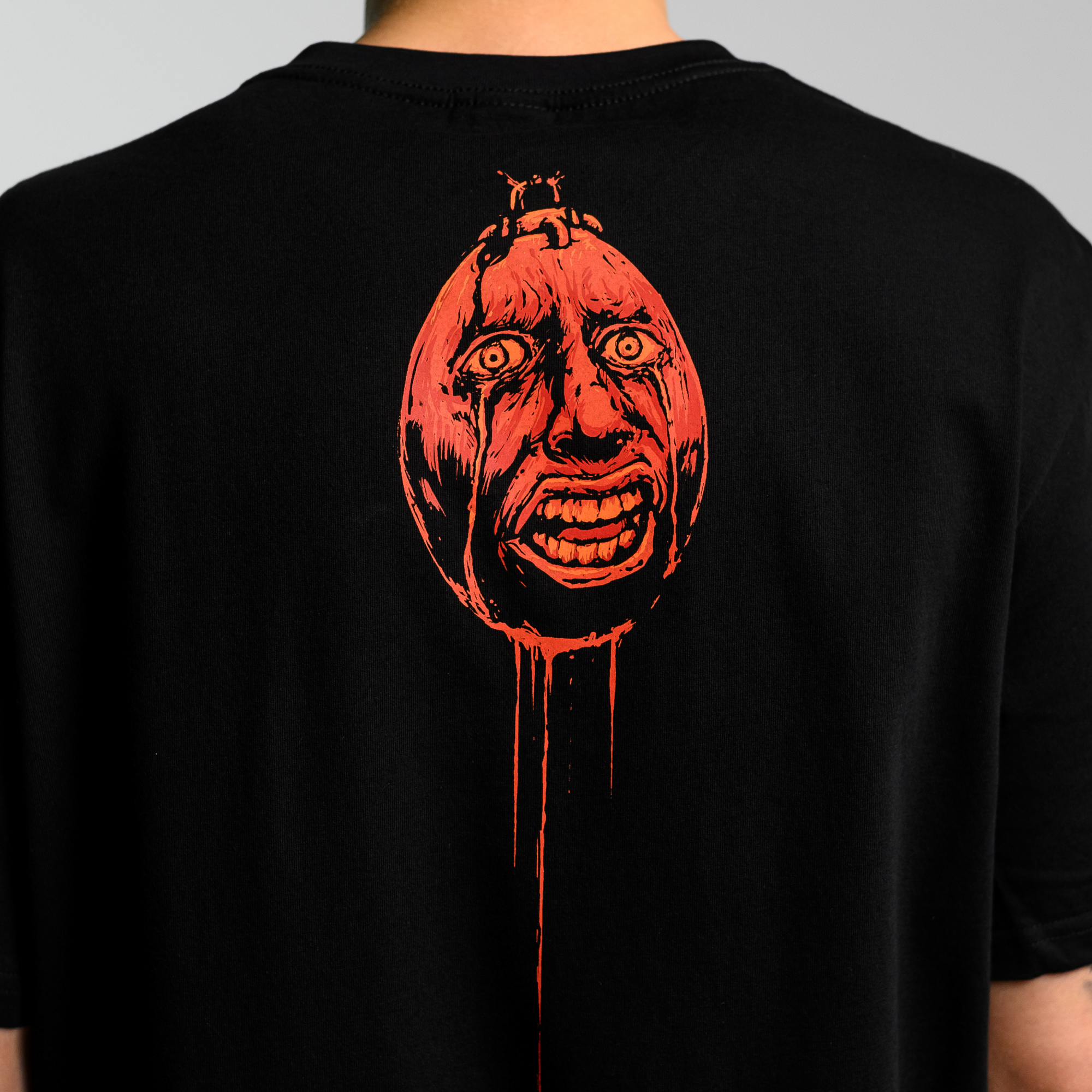 Футболка Guts