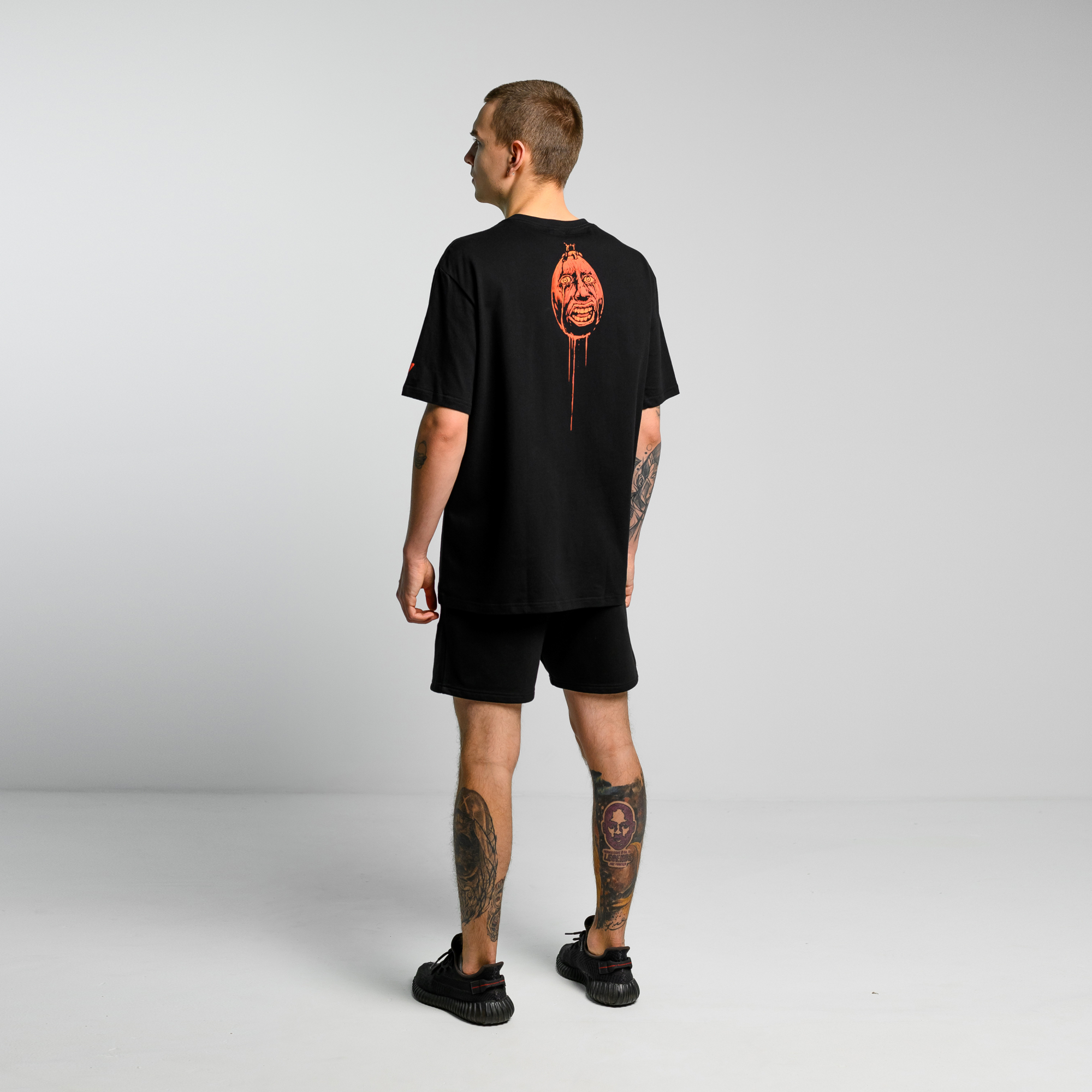 Футболка Guts