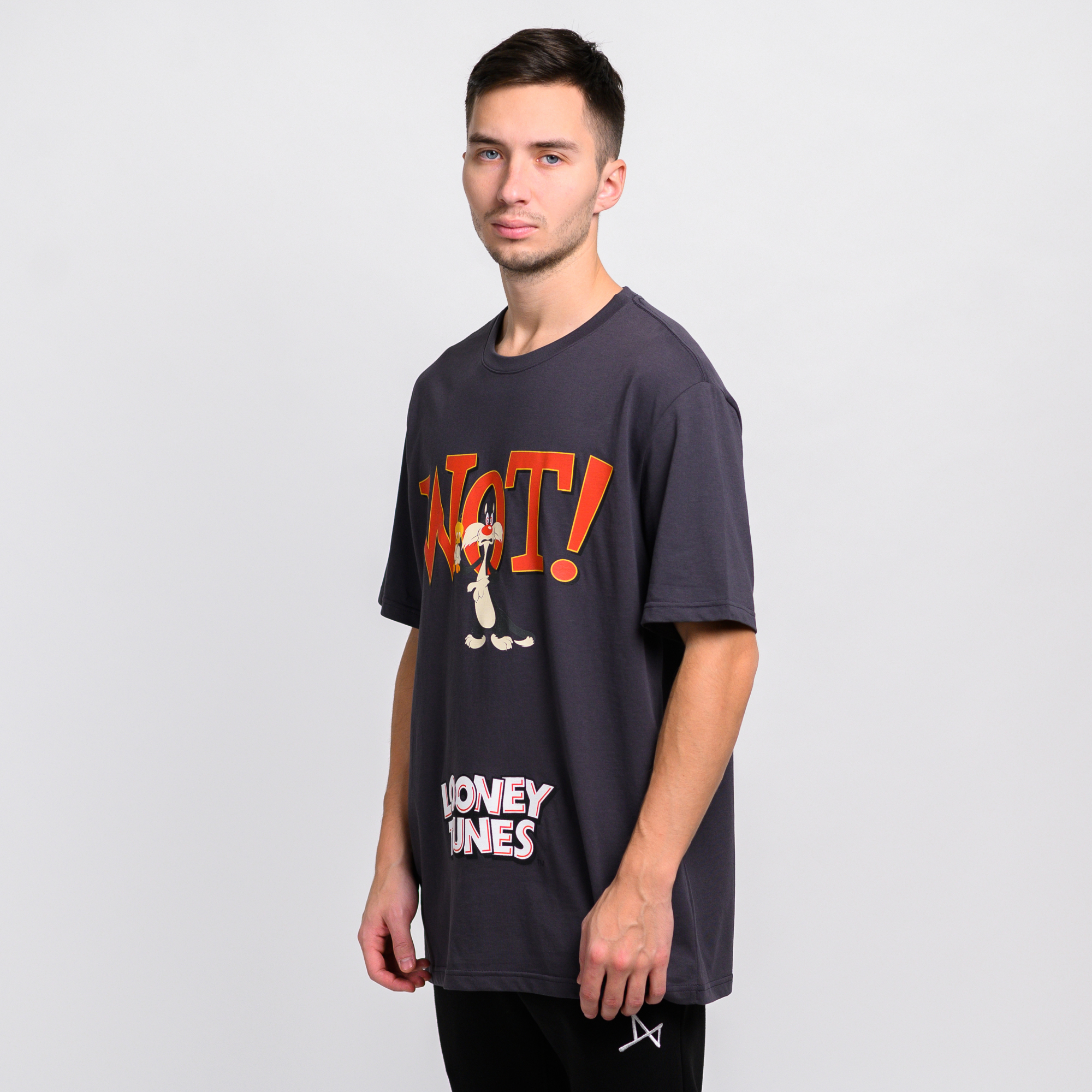 Футболка Looney Tunes