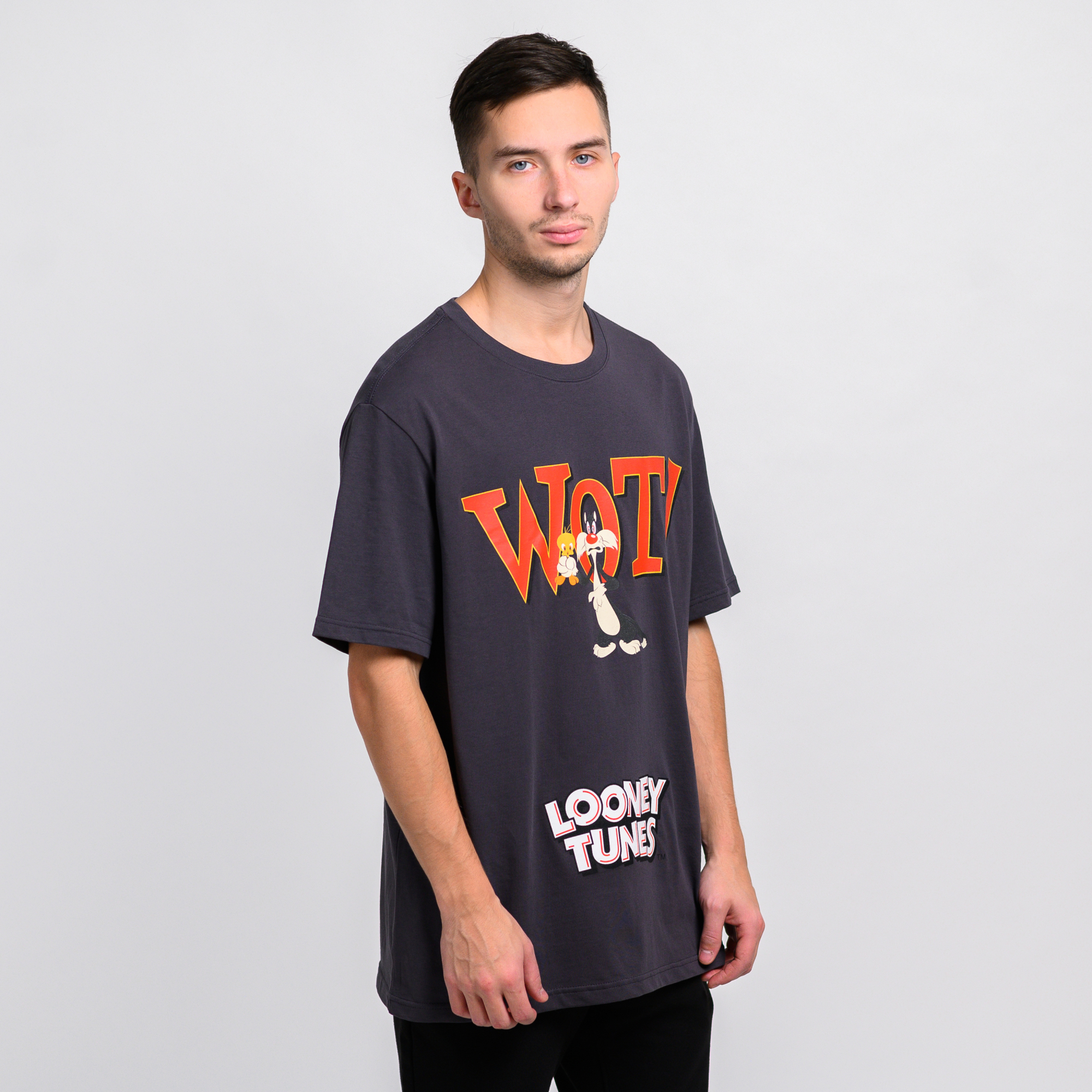 Футболка Looney Tunes