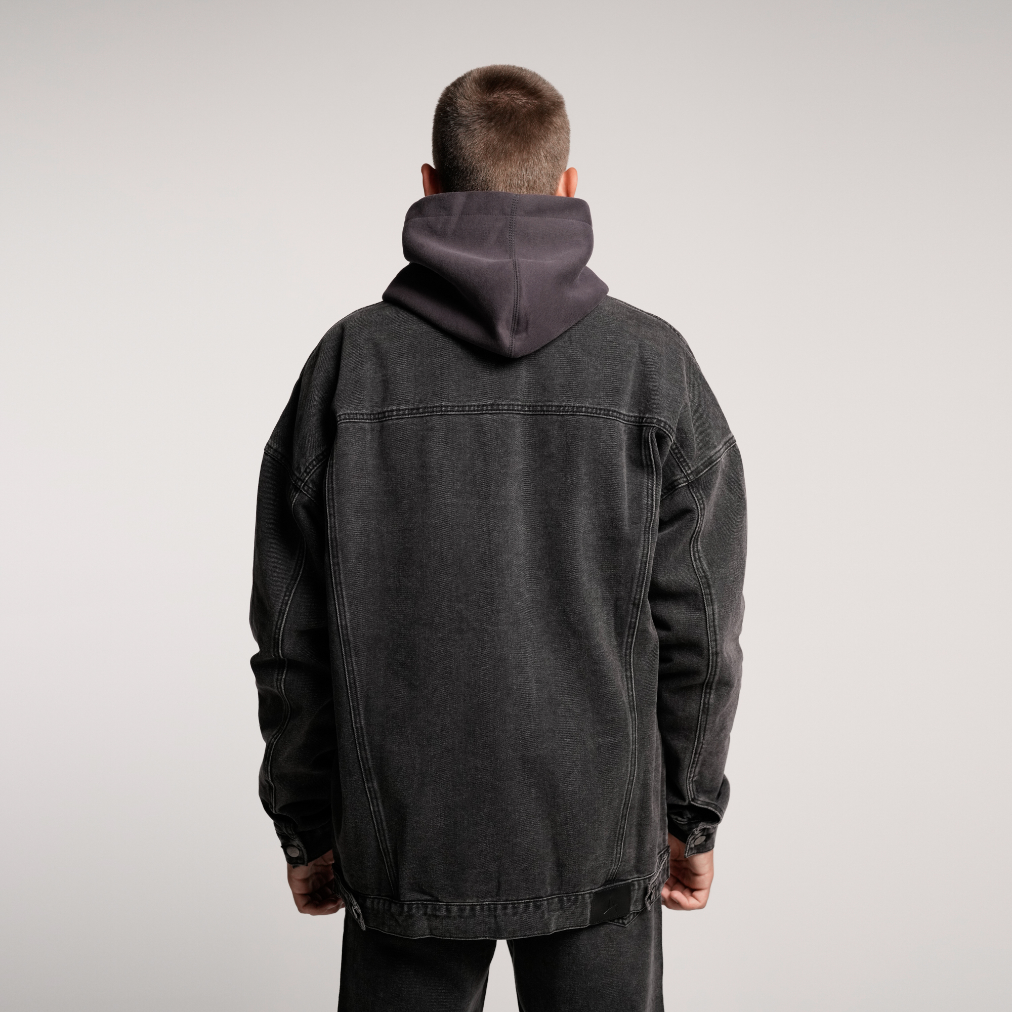 Джинсовая куртка Simple