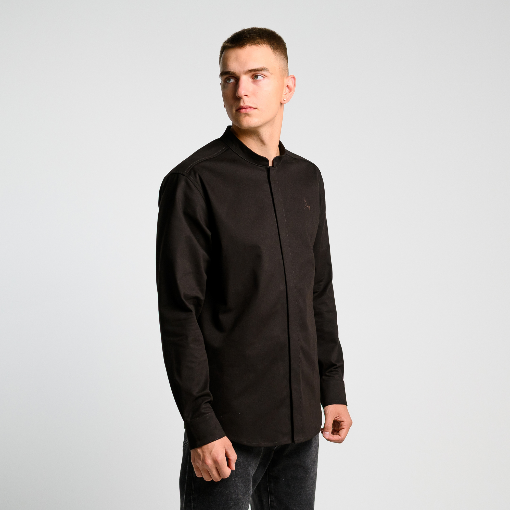 Рубашка без воротника