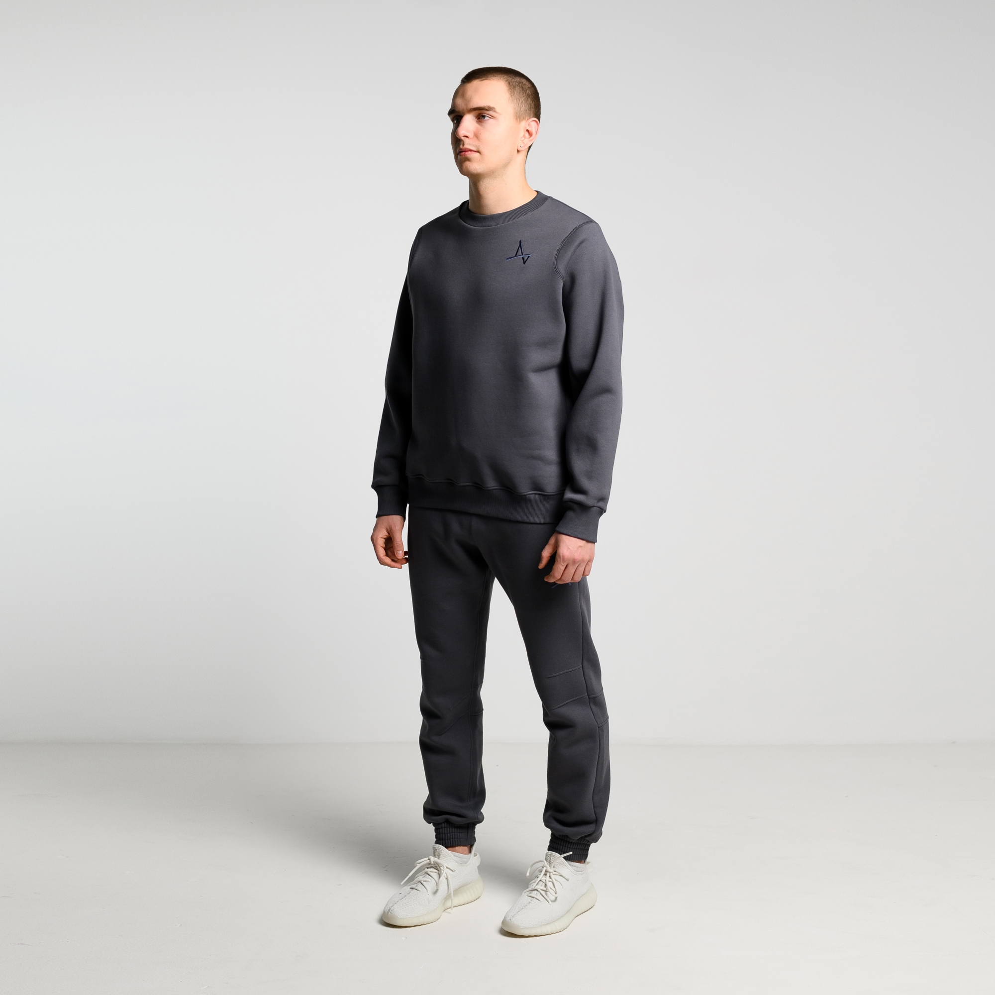 Утеплённый свитшот Simple