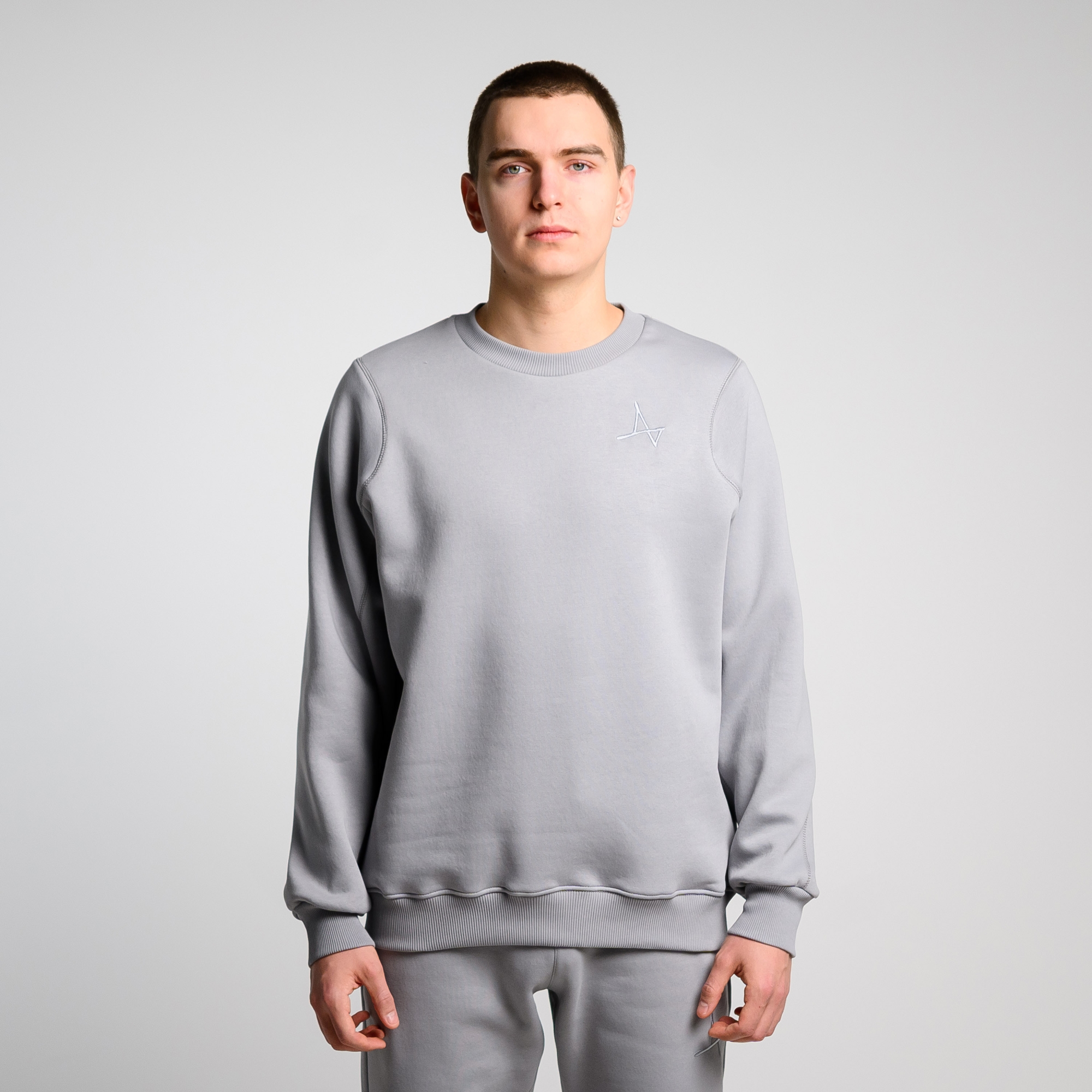 Утеплённый свитшот Simple