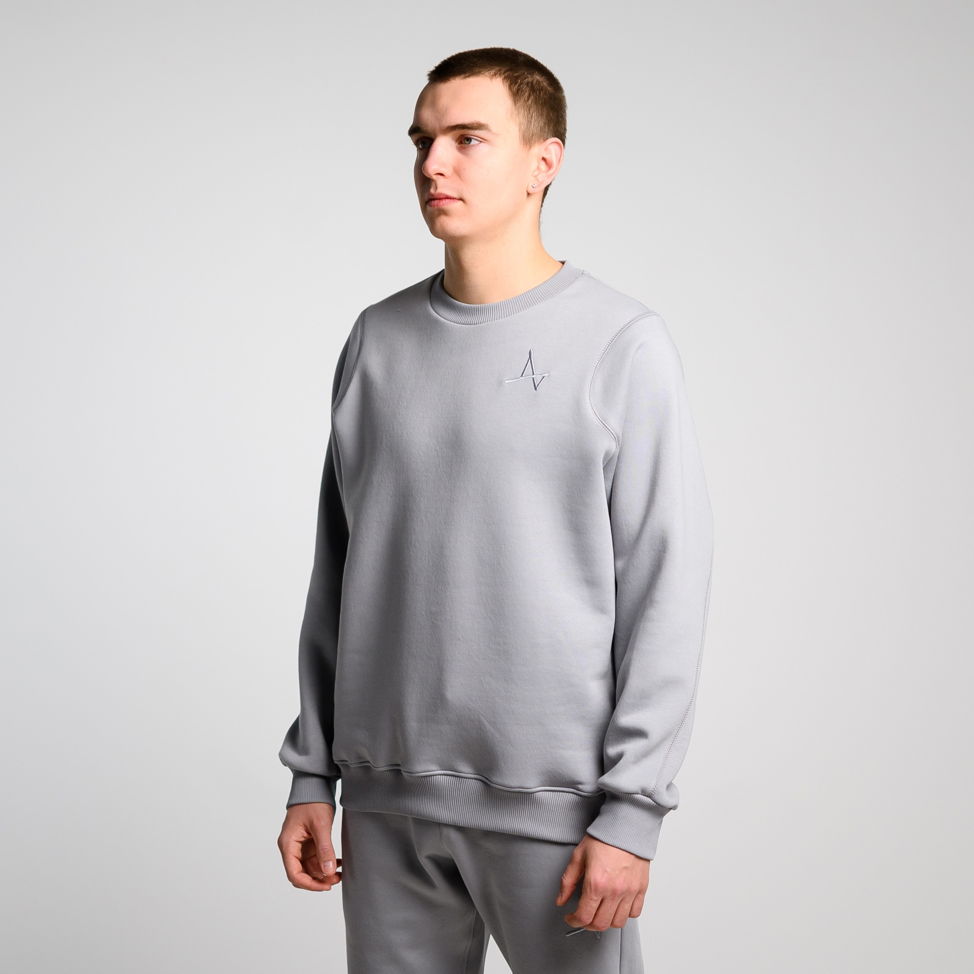 Утеплённый свитшот Simple