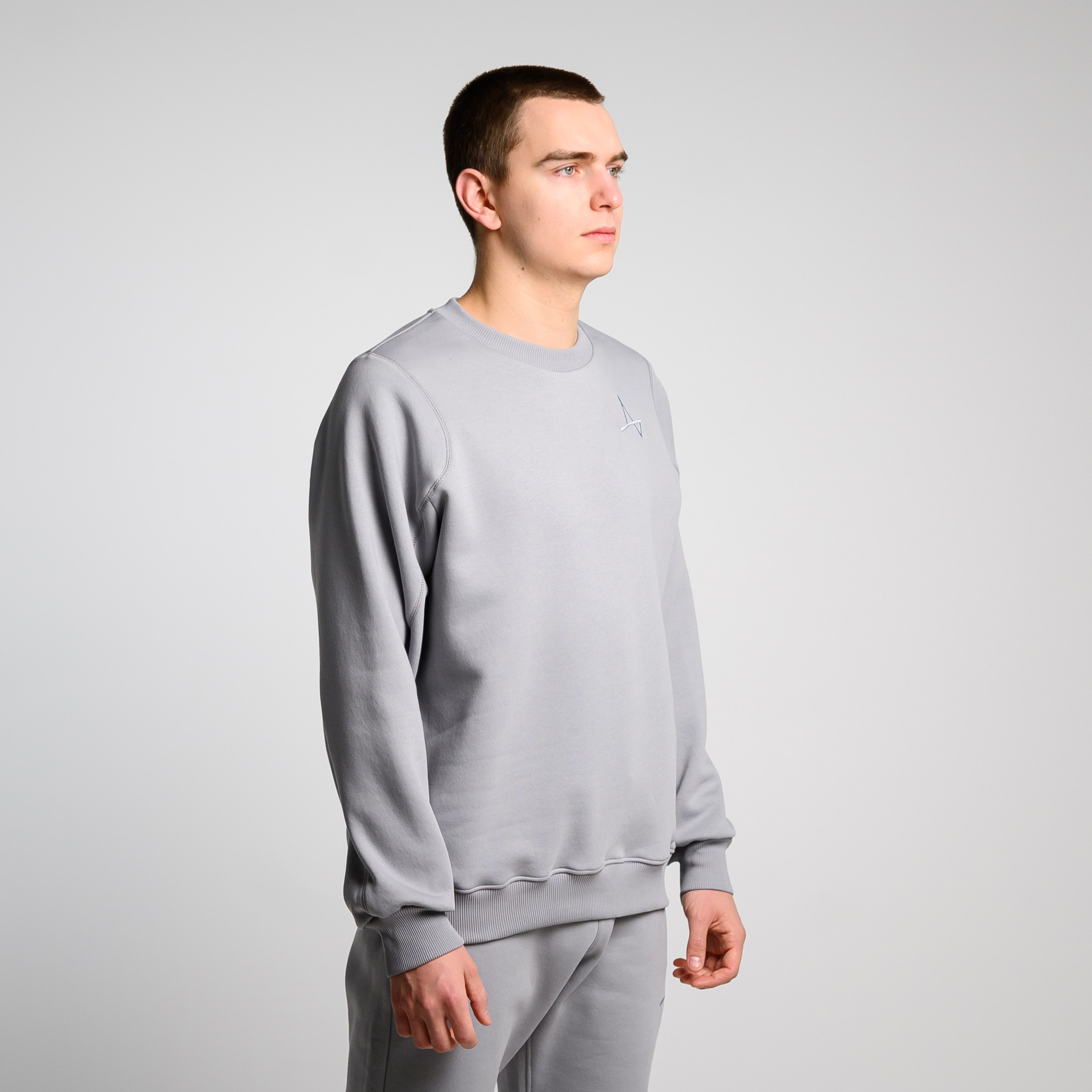 Утеплённый свитшот Simple