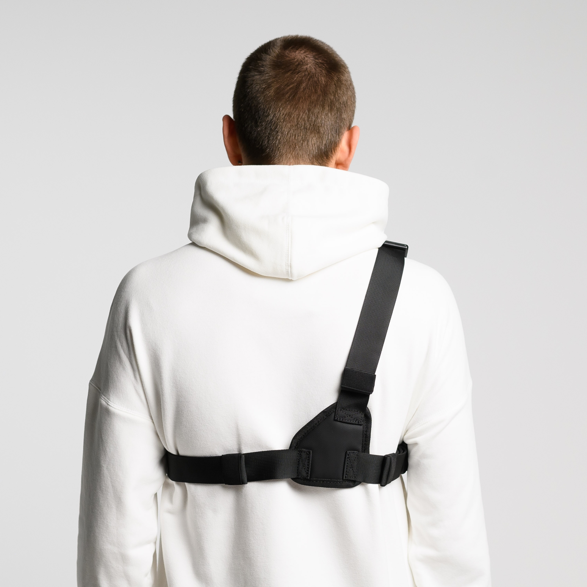 Нагрудная сумка