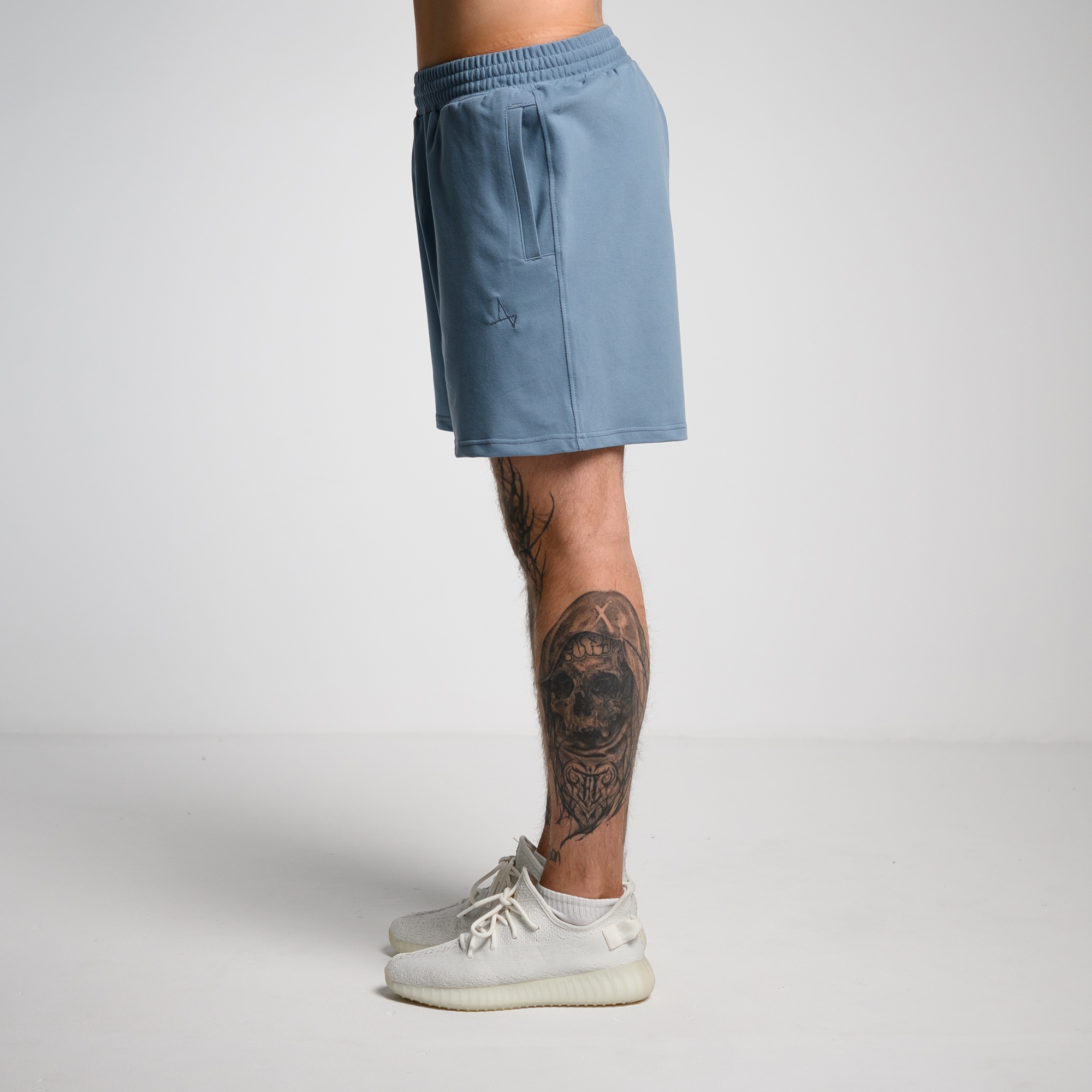 Shorts Simple 3 Velur light