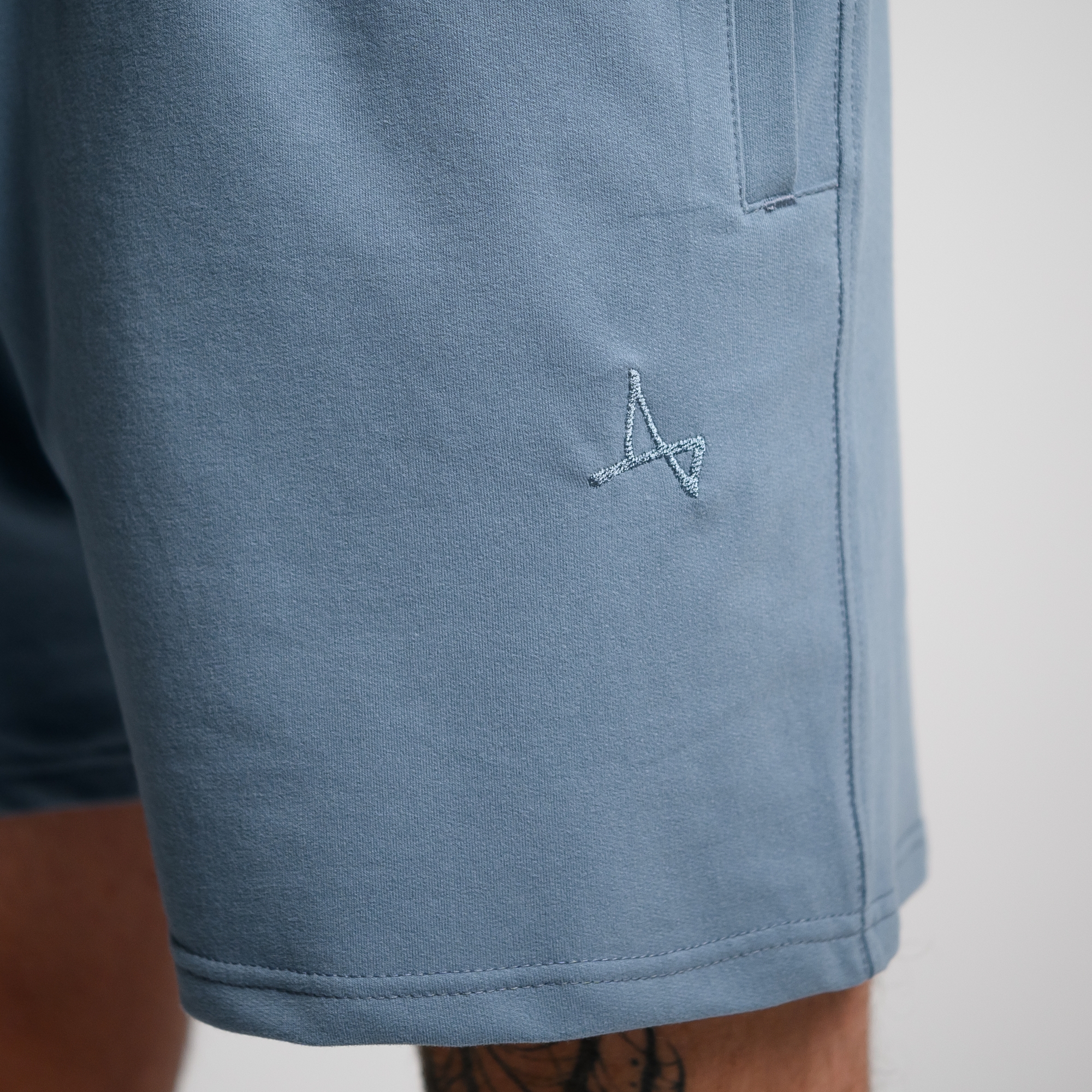 Shorts Simple 3 Velur light