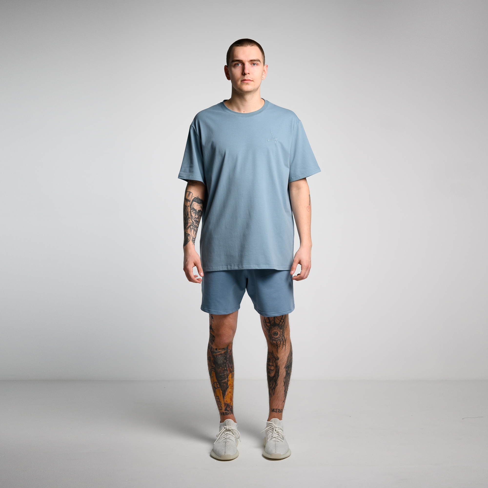 Shorts Simple 3 Velur light