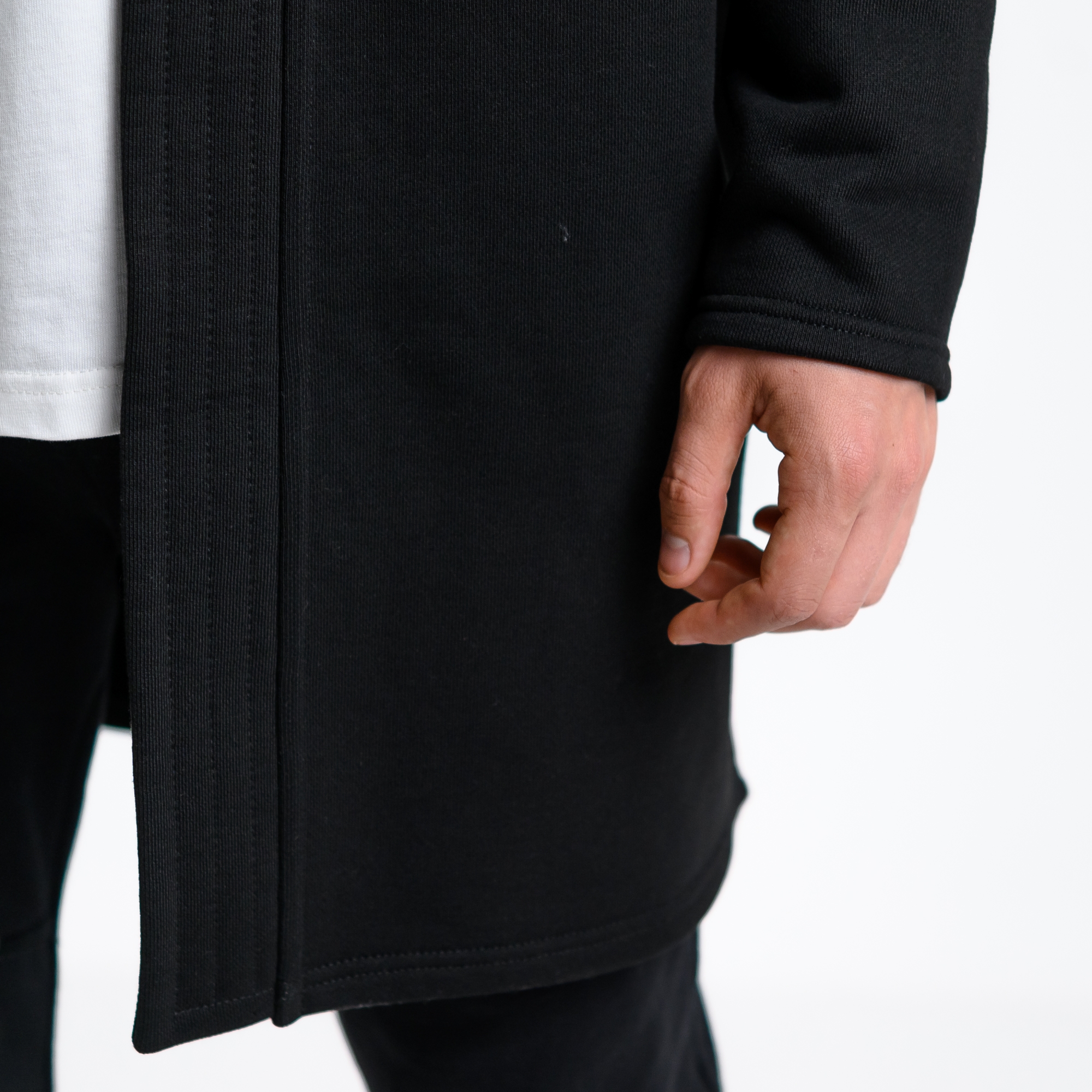 Удлиненное кимоно с капюшоном