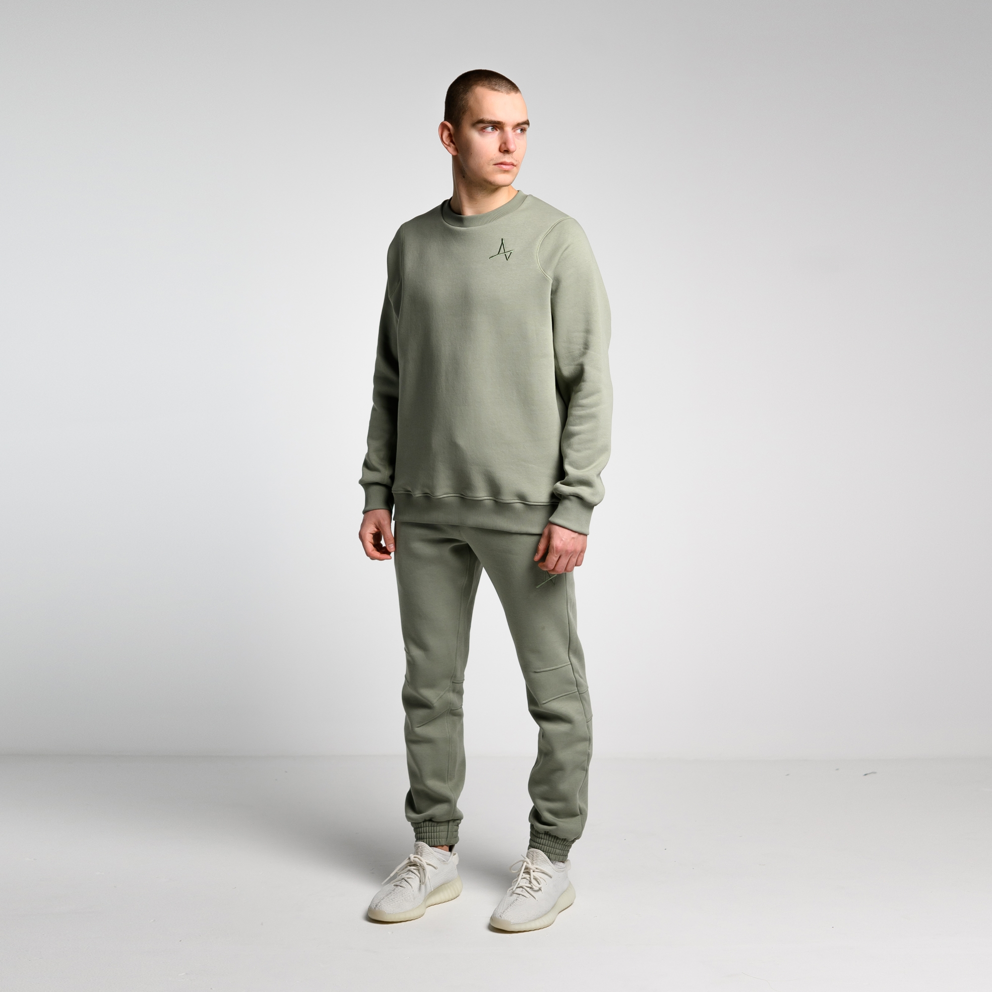 Утеплённый свитшот Simple