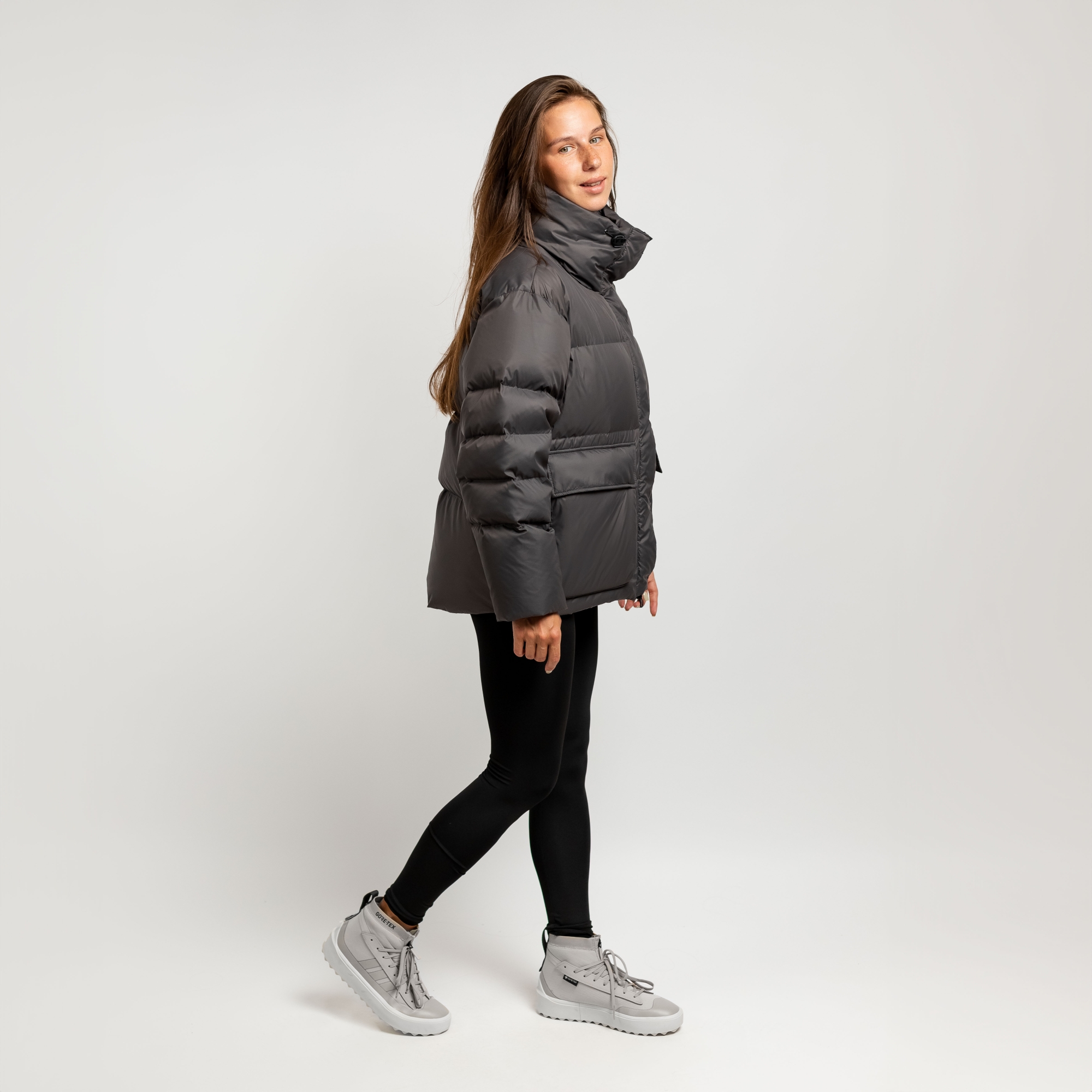 Пуховик женский