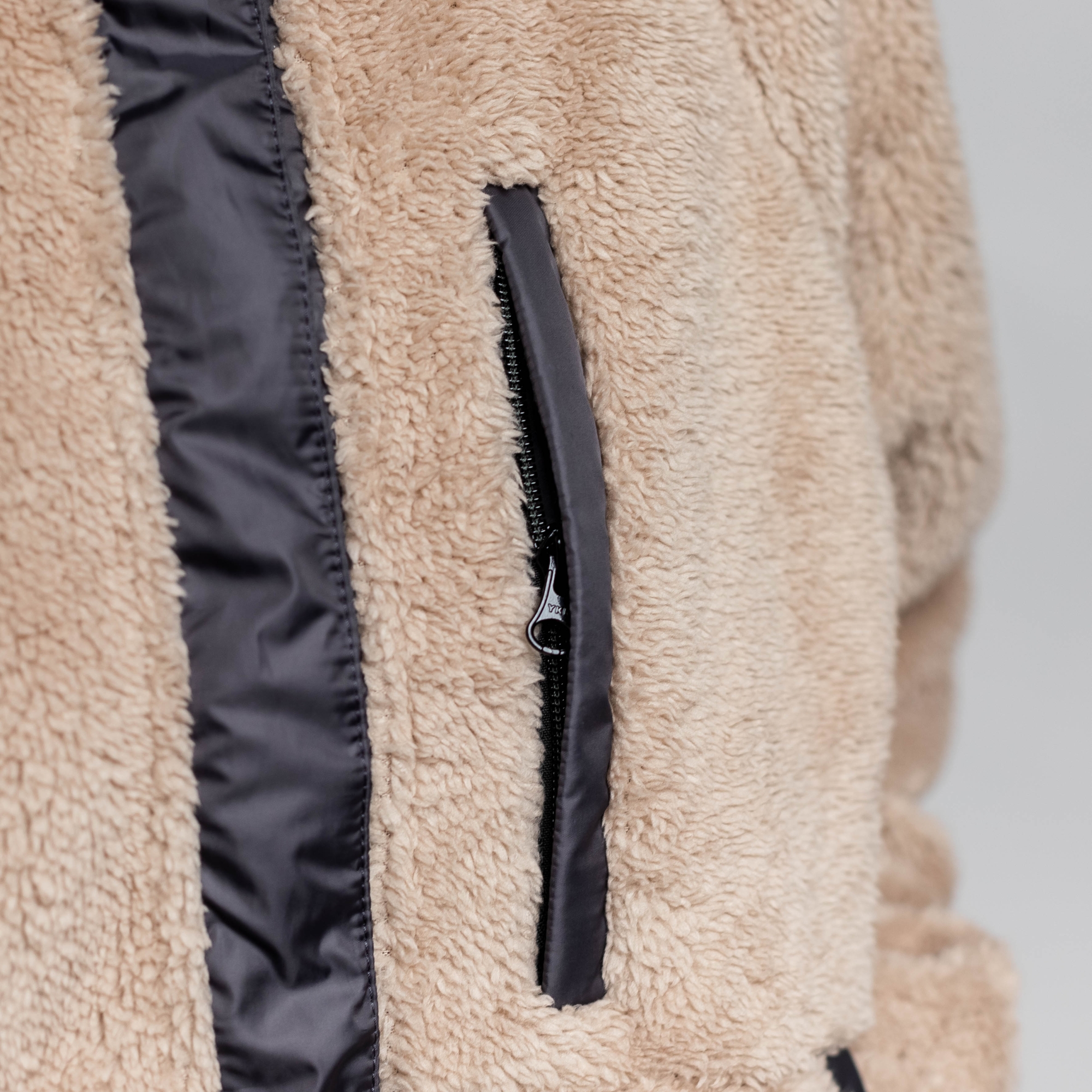 Флисовая куртка на кнопках