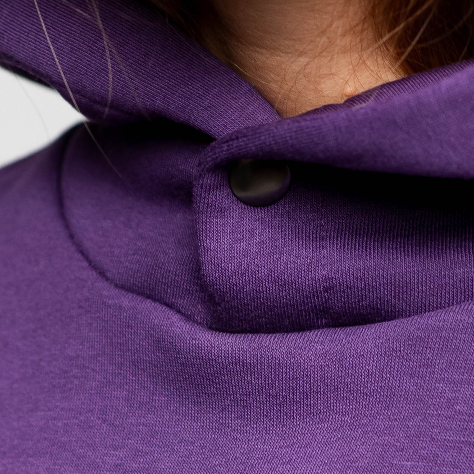 Утепленное худи Simple с кнопкой