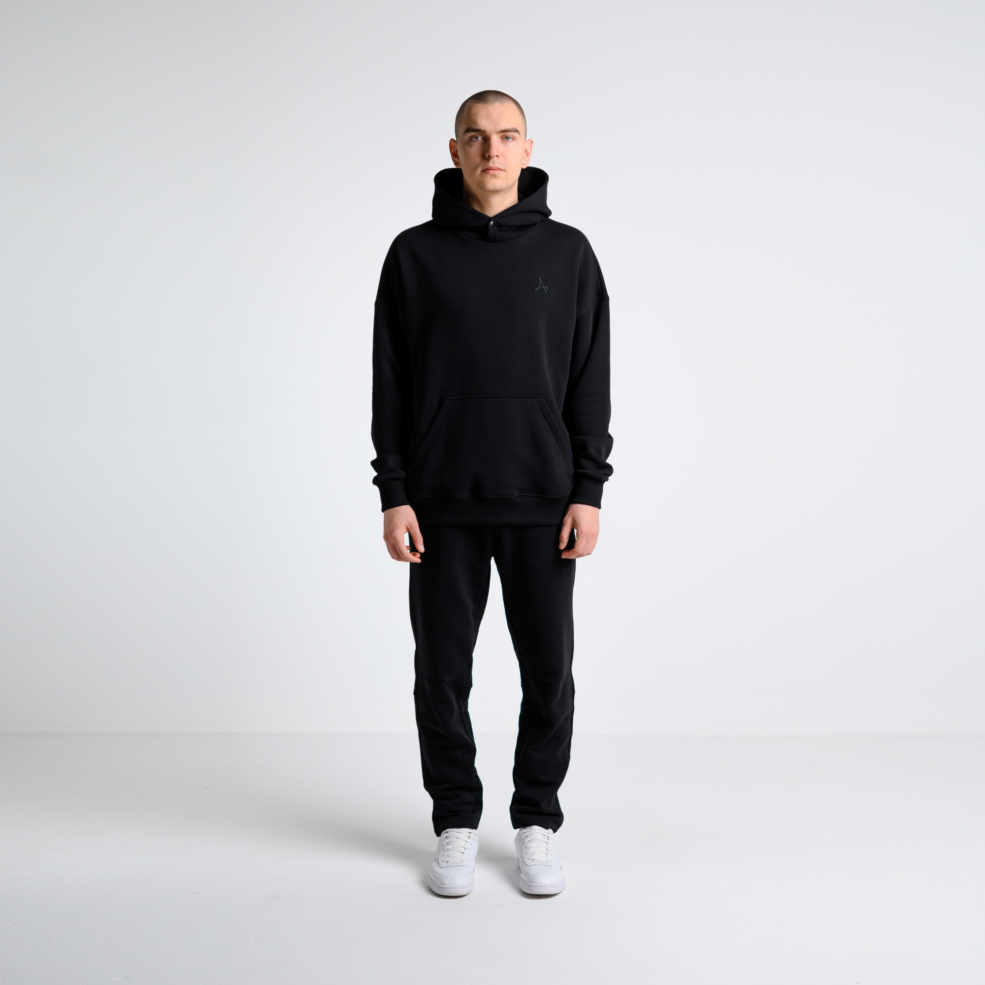 Худи Simple c кнопкой