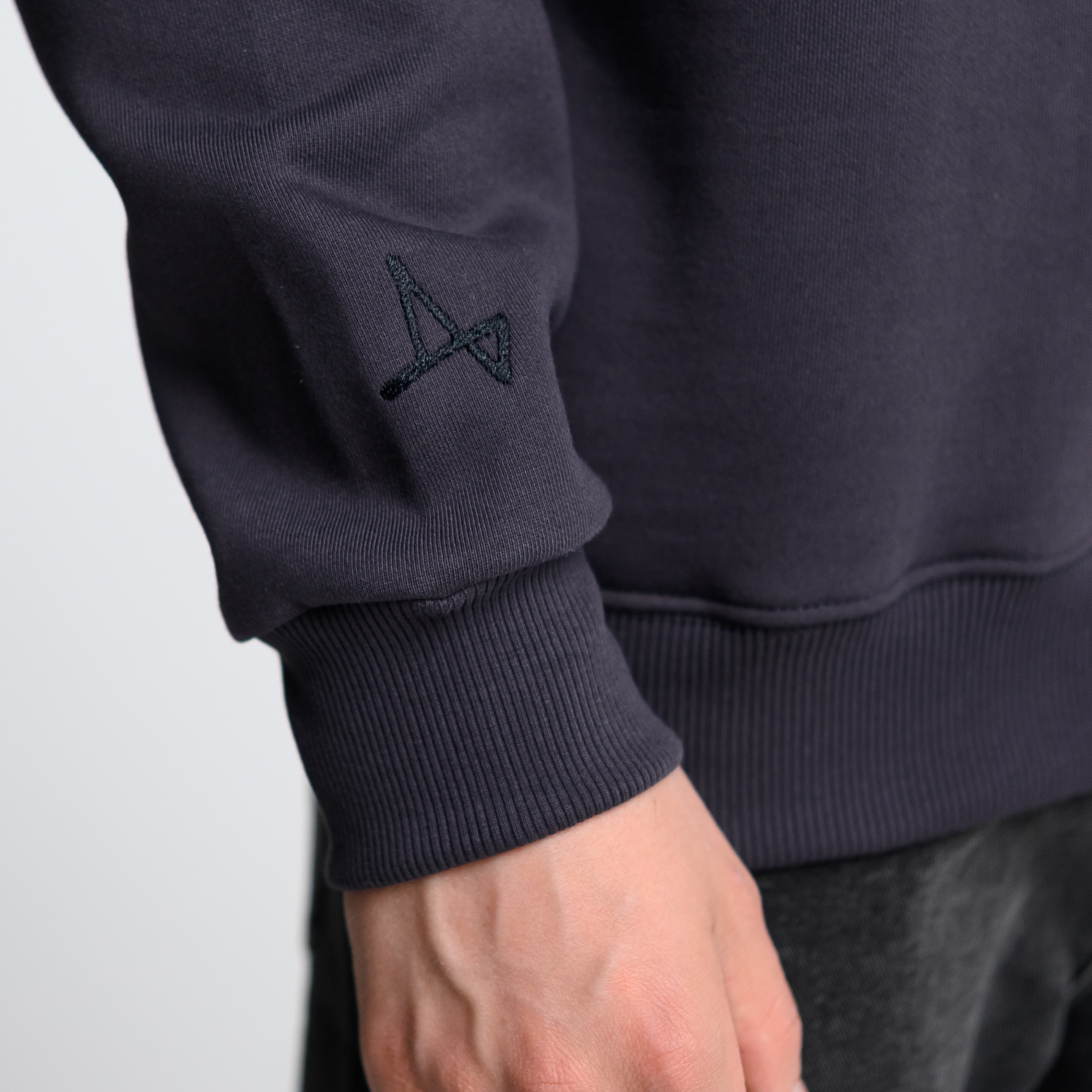 Худи Мыши с мышцами