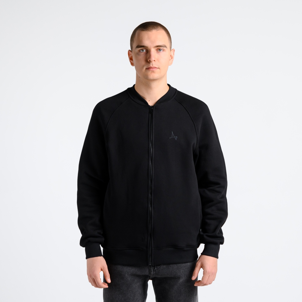 Утеплённая толстовка на молнии