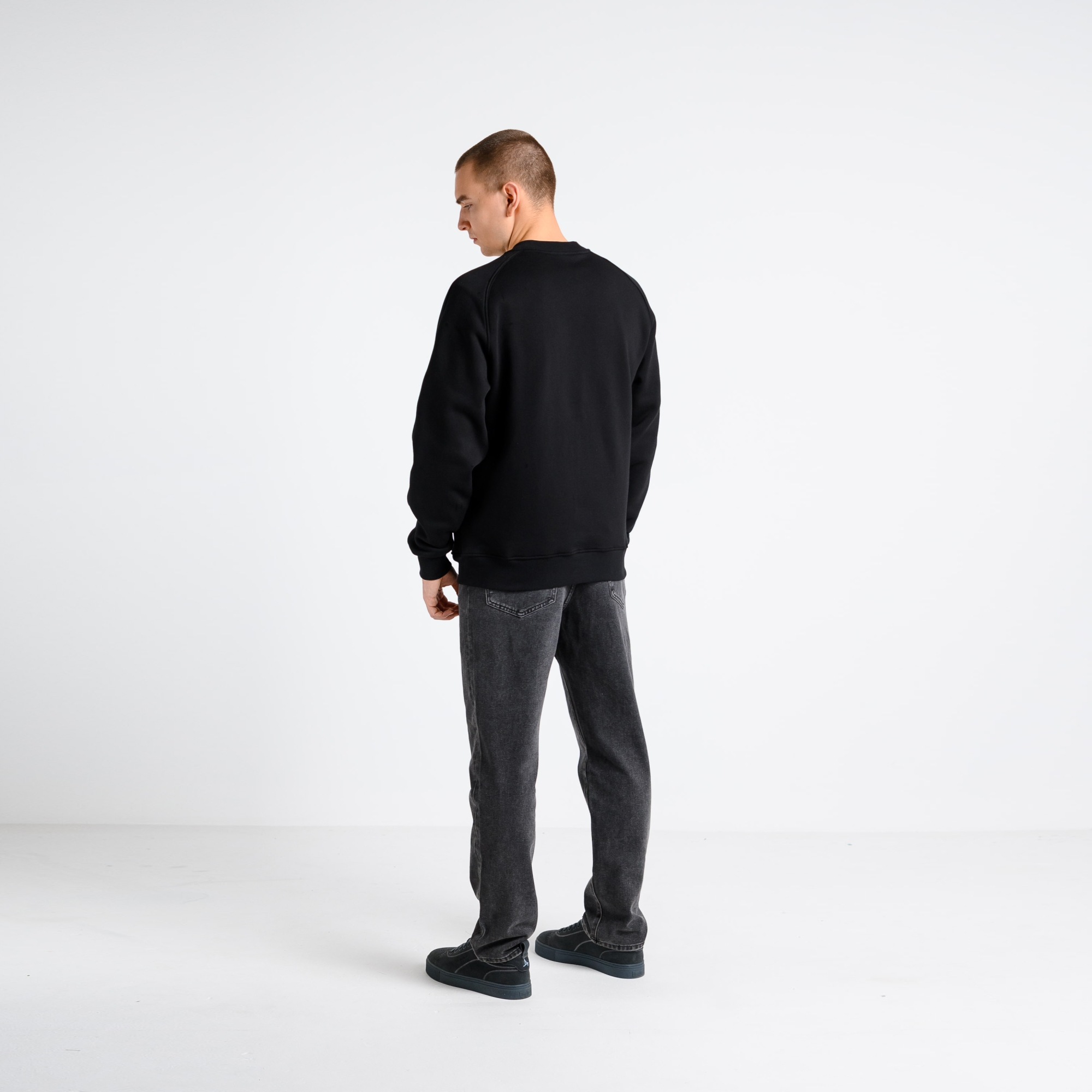 Утеплённая толстовка на молнии