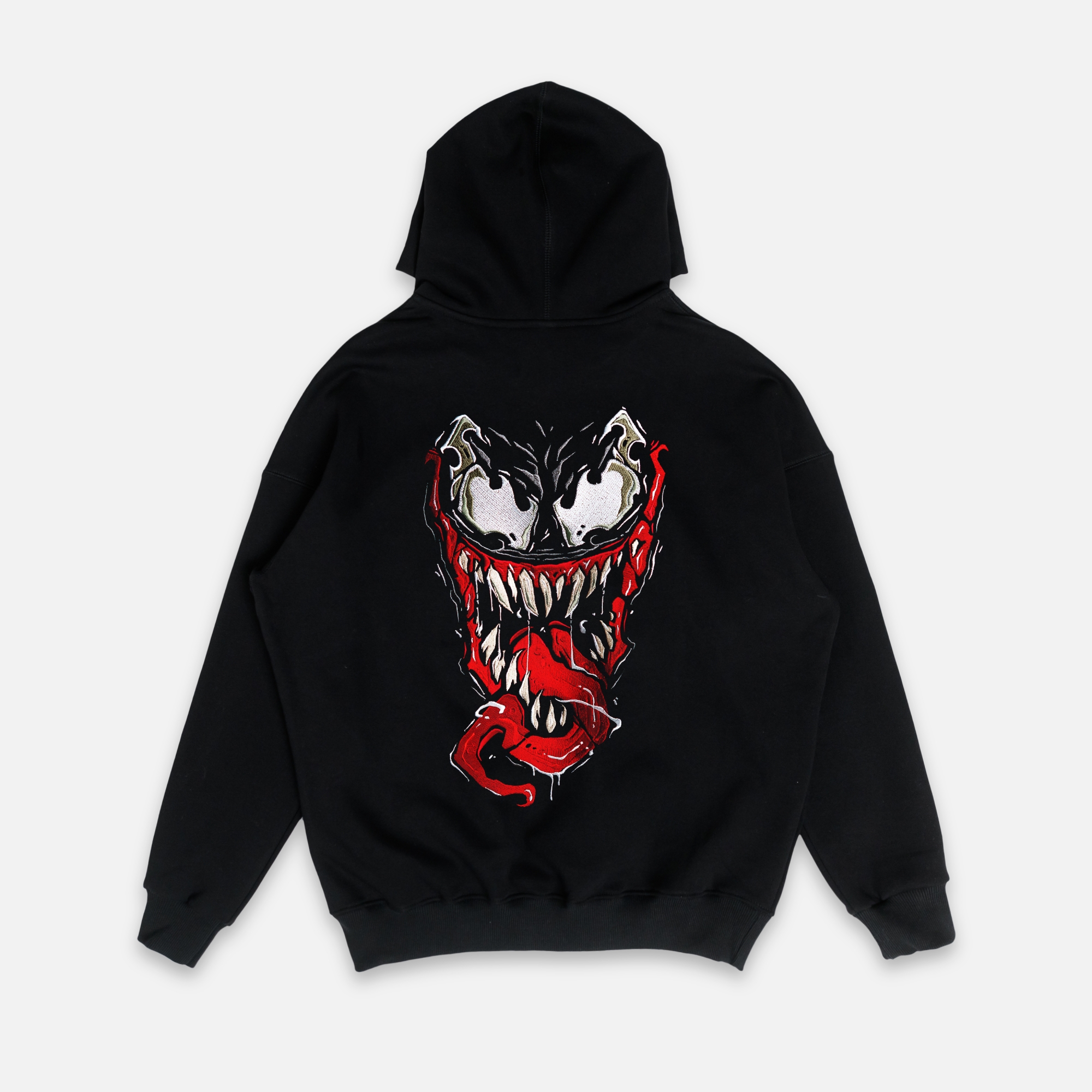 Утеплённое худи с вышивкой