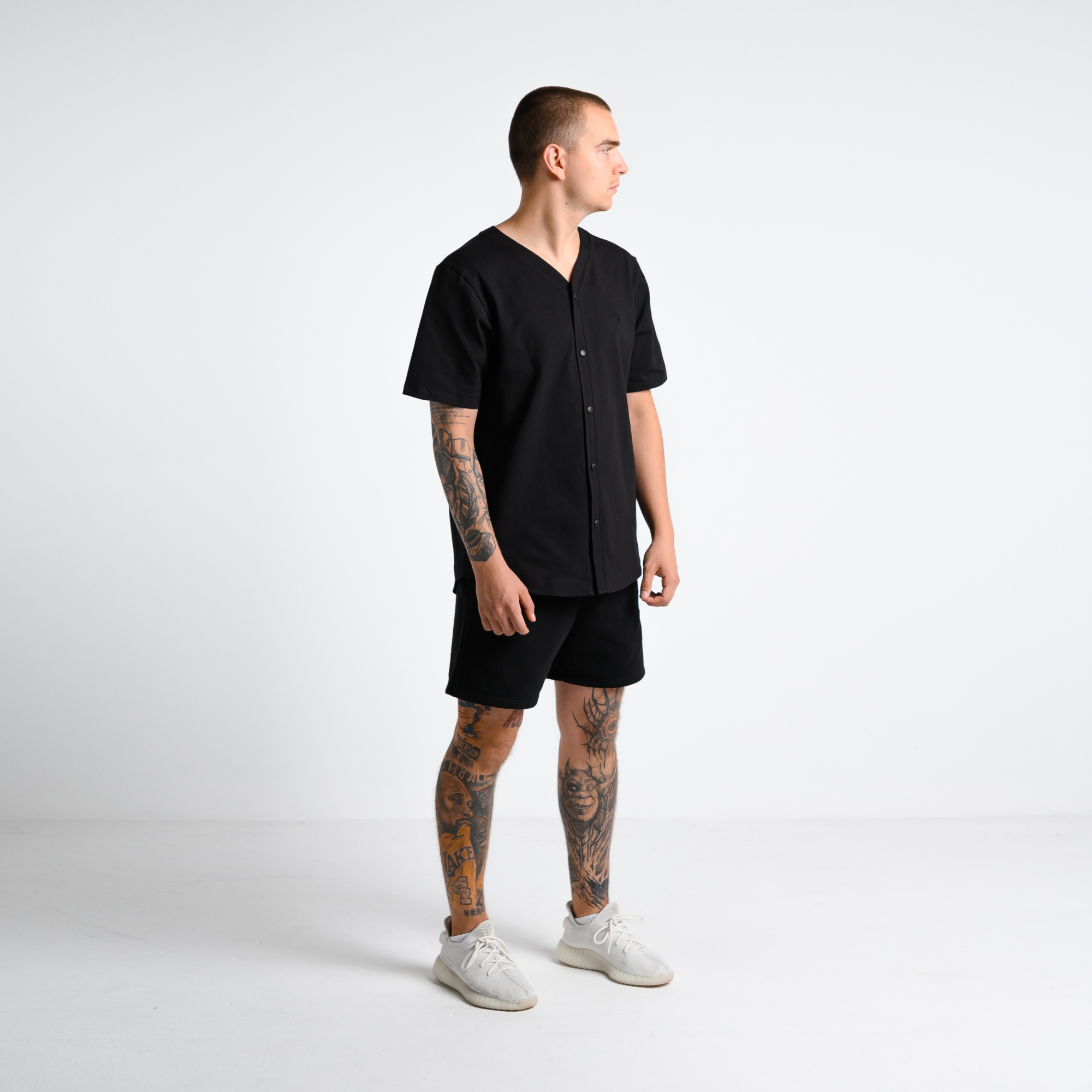 Футболка бейсбольная