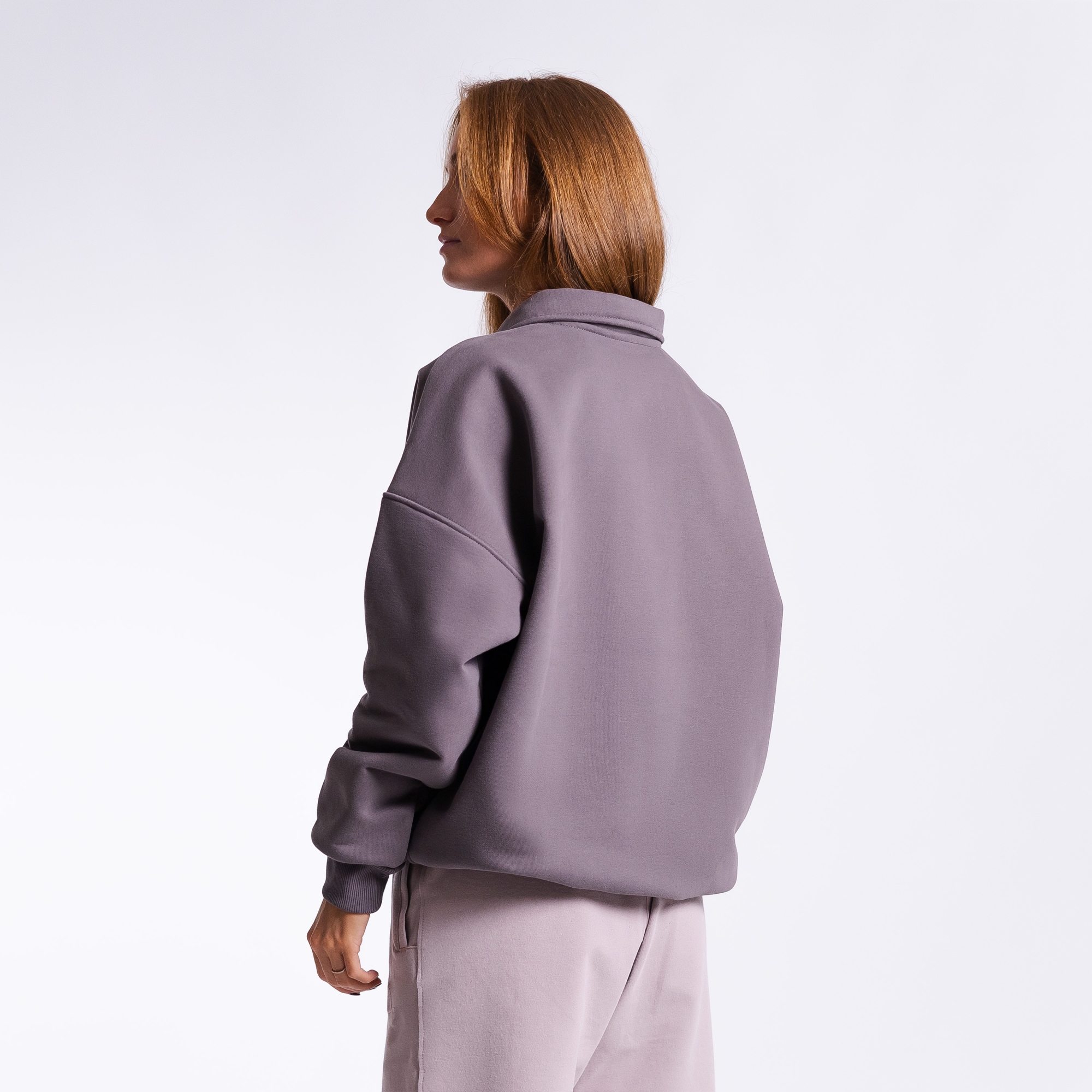 Cвитшот с воротом