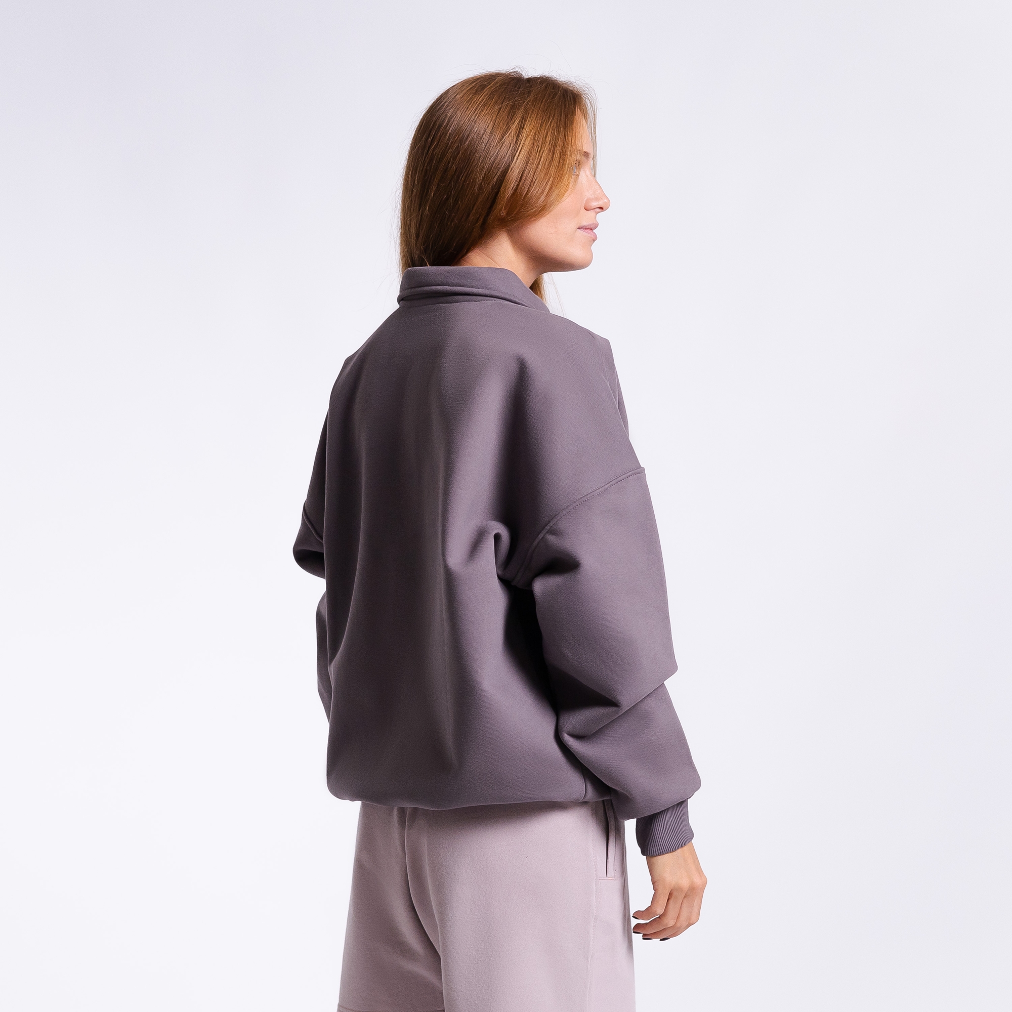 Cвитшот с воротом