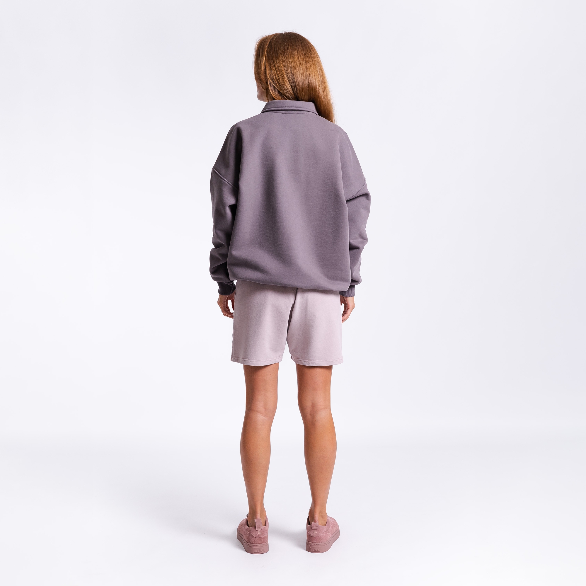 Cвитшот с воротом