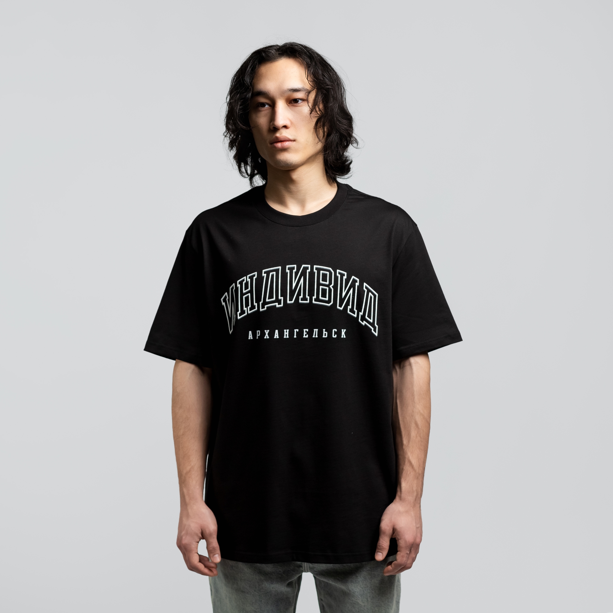 Футболка c логотипом