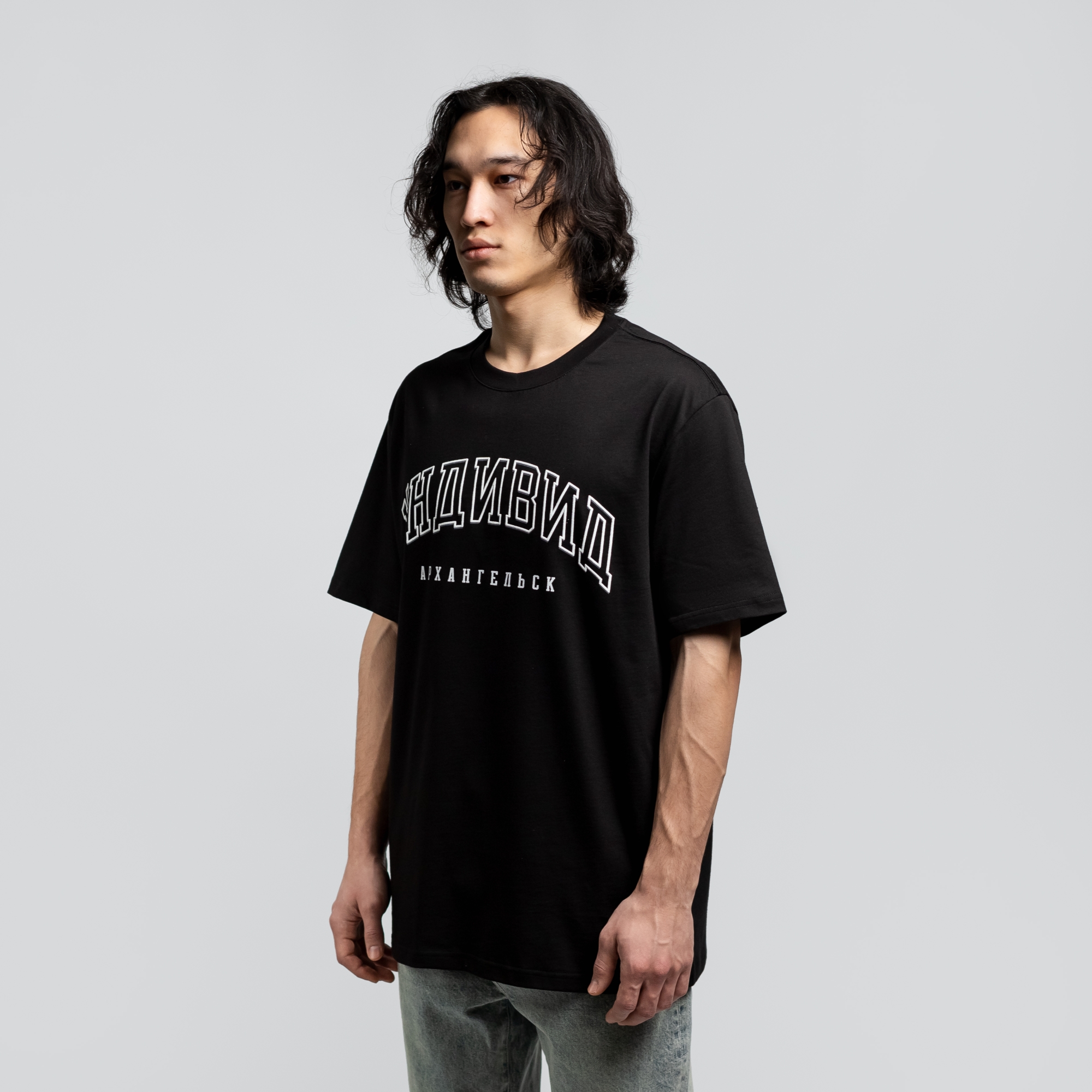 Футболка c логотипом