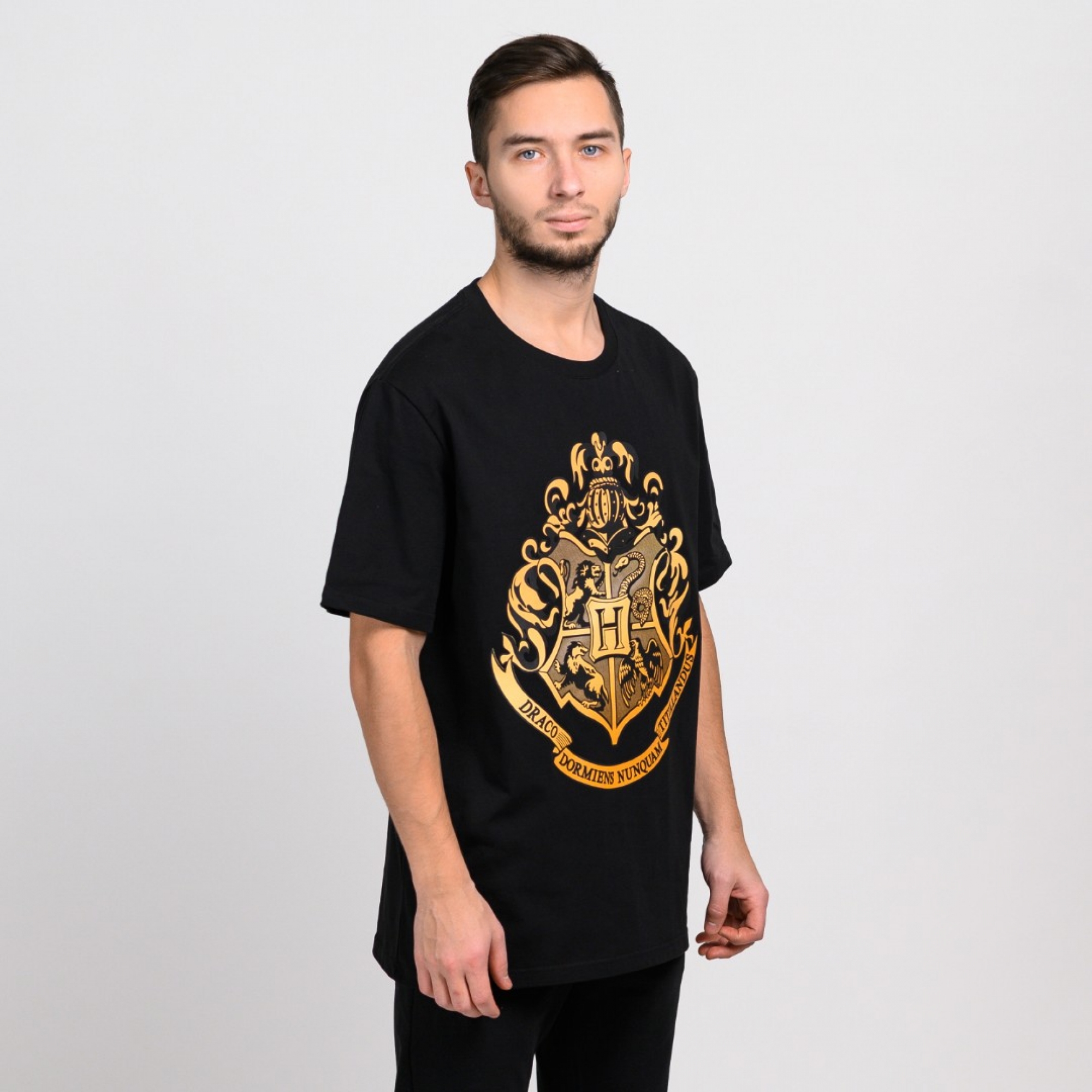 Футболка Hogwarts