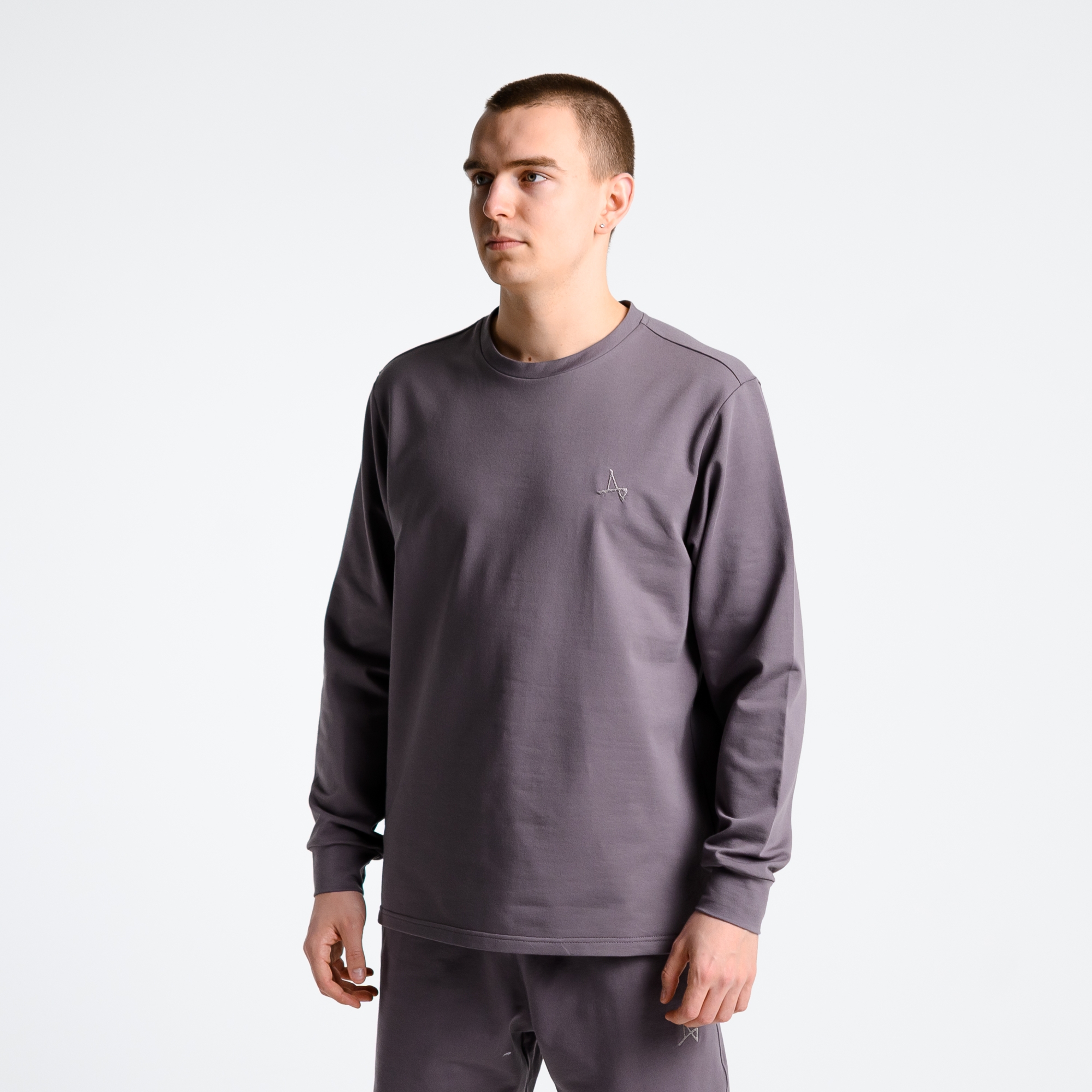 Лонгслив Simple