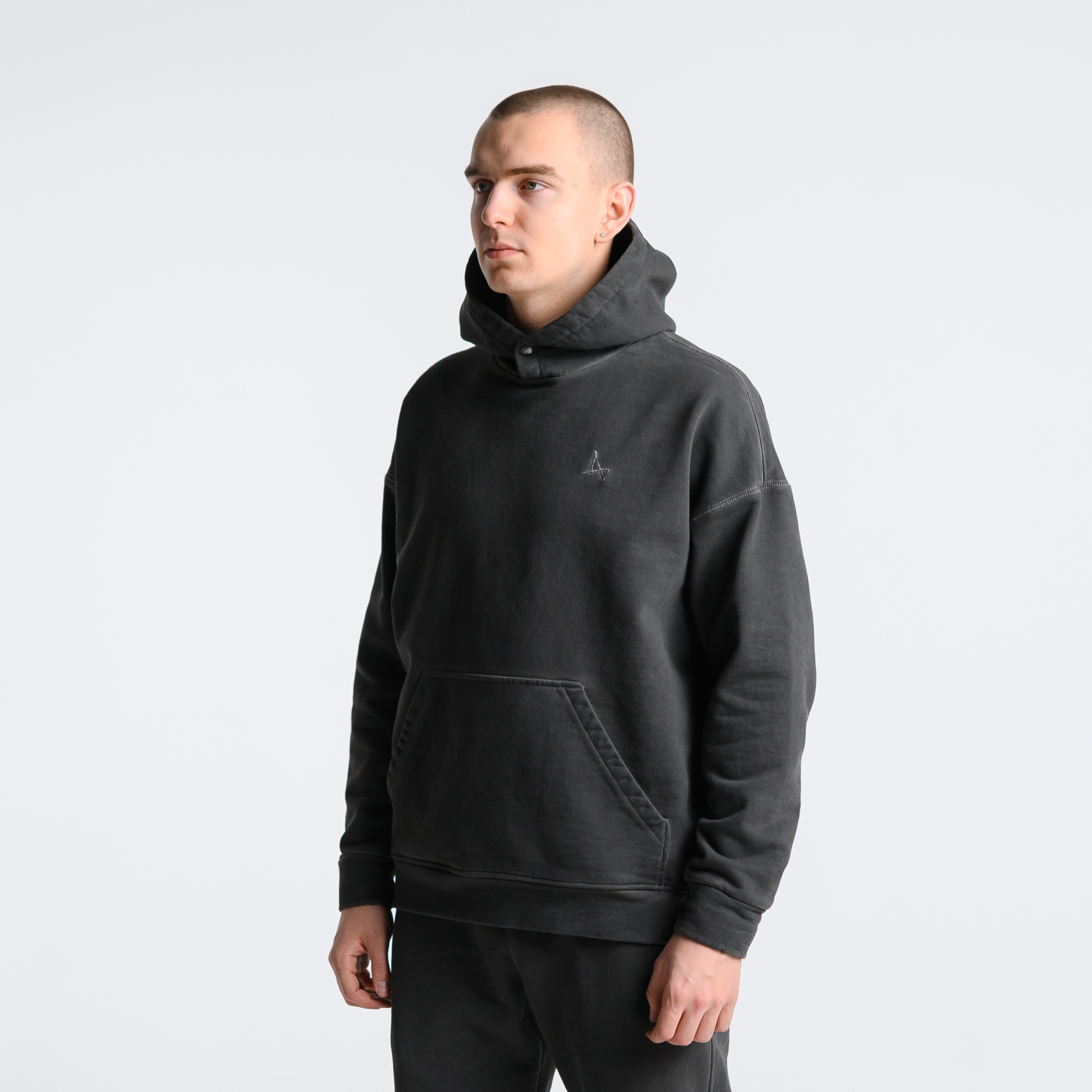 Худи Garment Dye