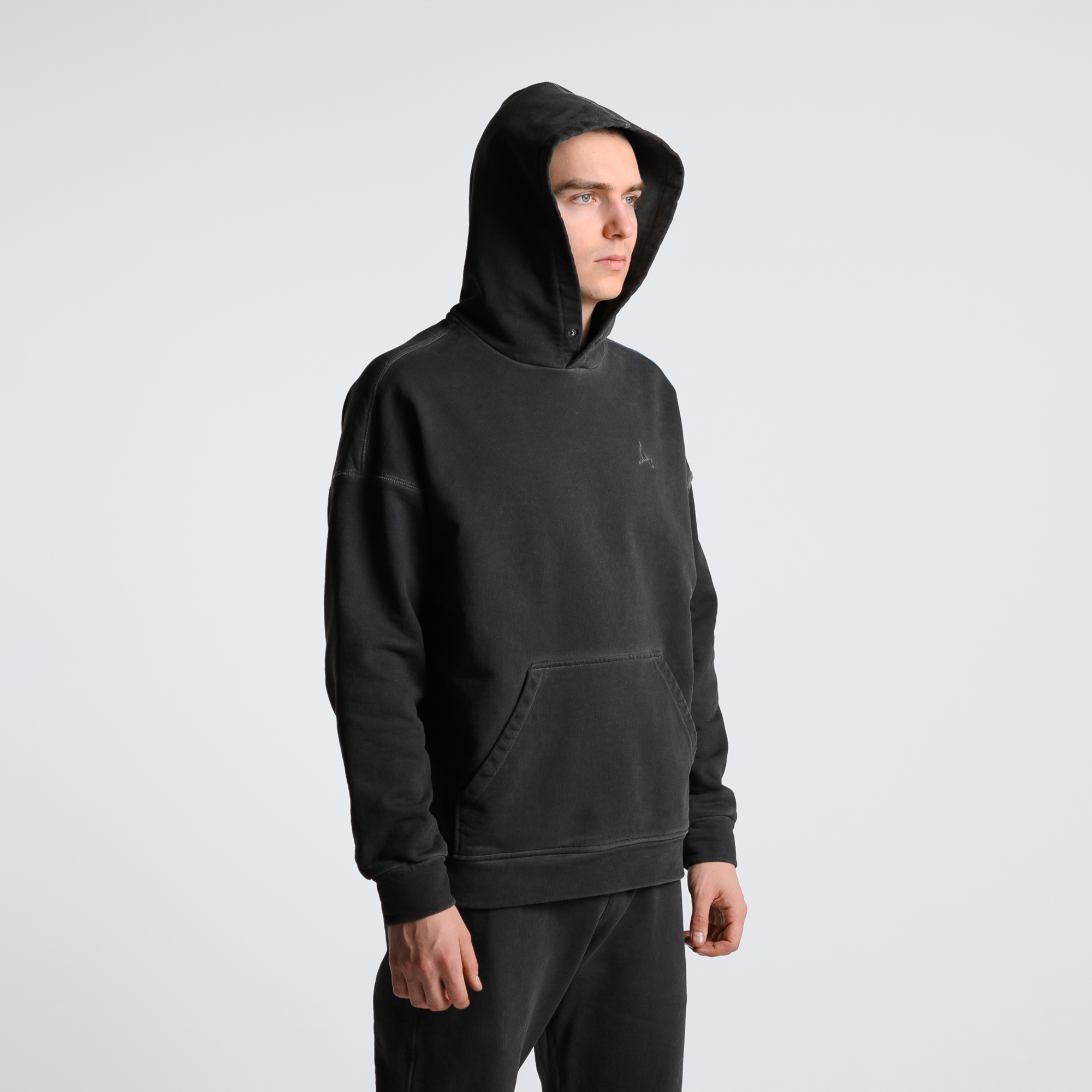 Худи Garment Dye