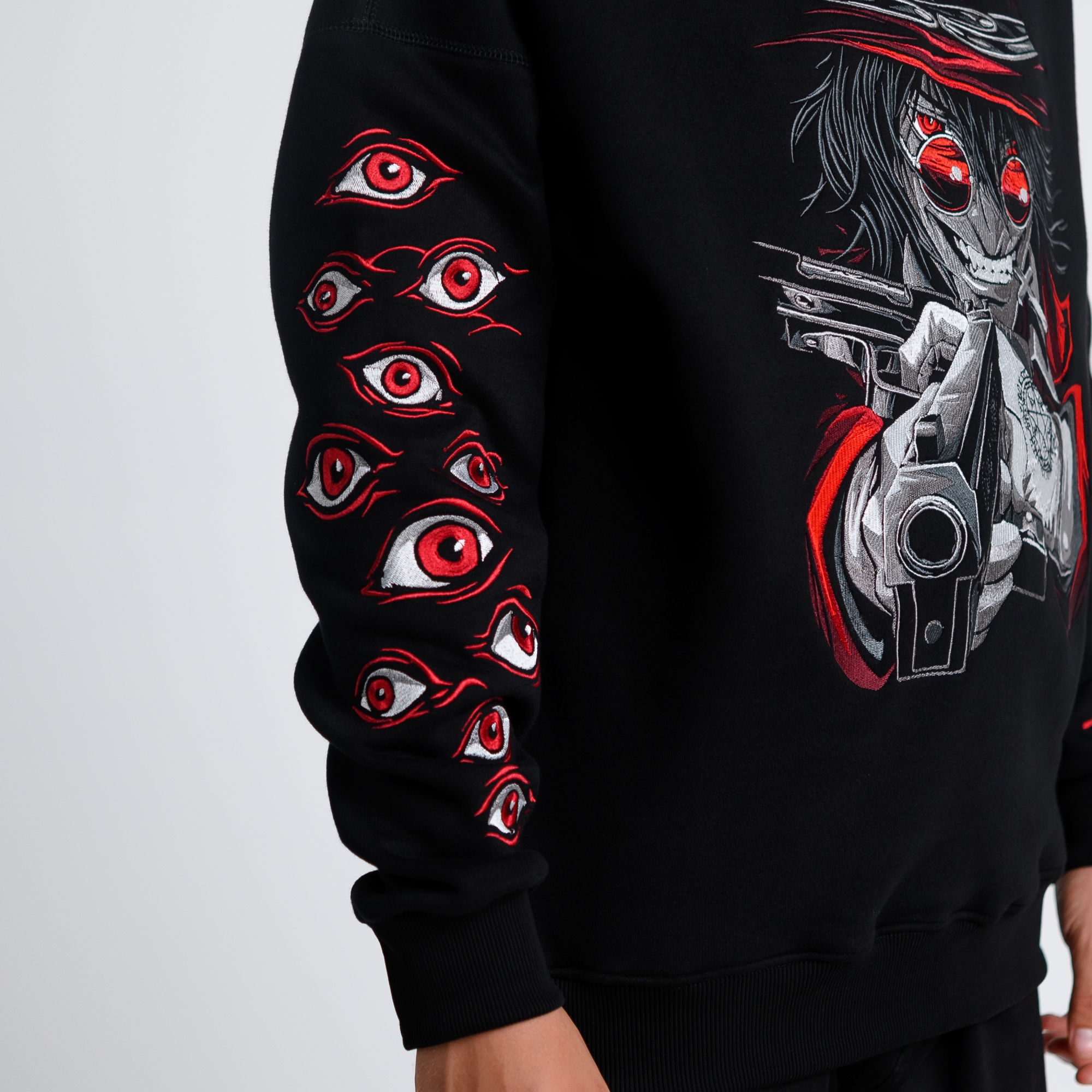 Худи c вышивкой