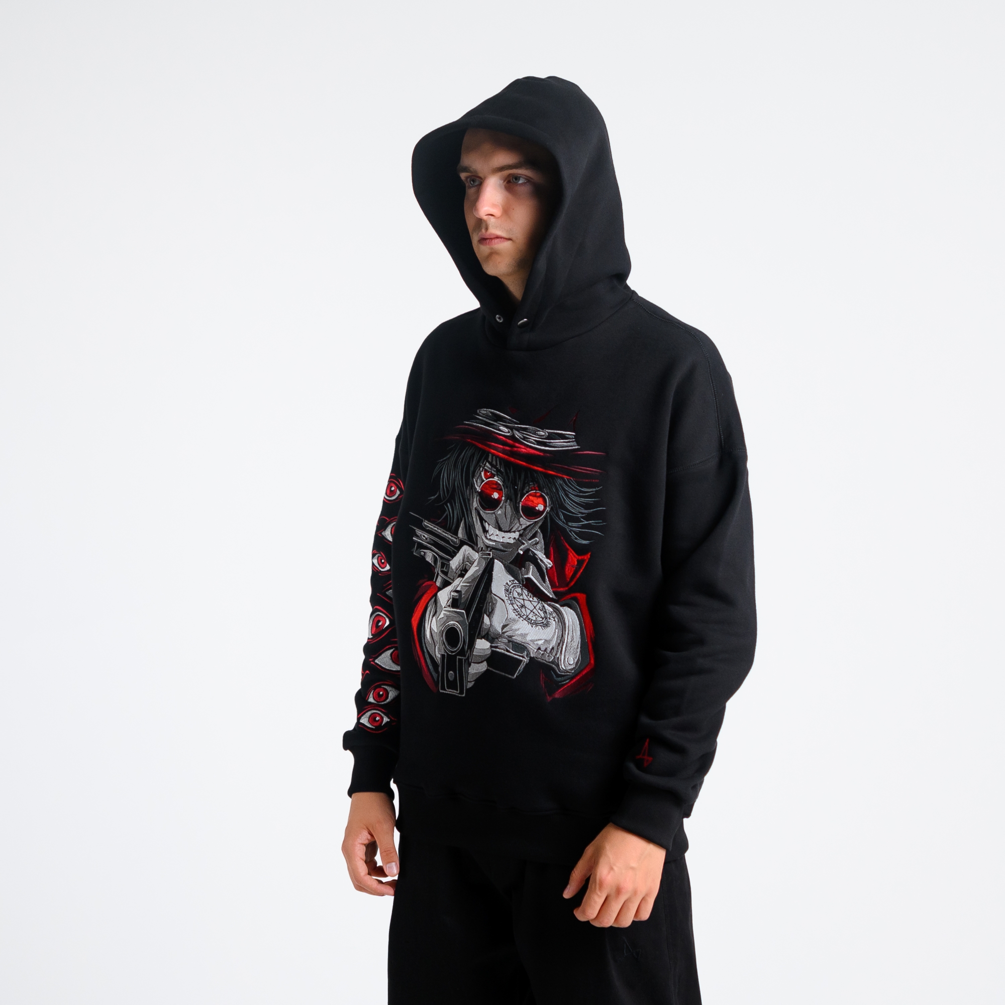 Худи c вышивкой