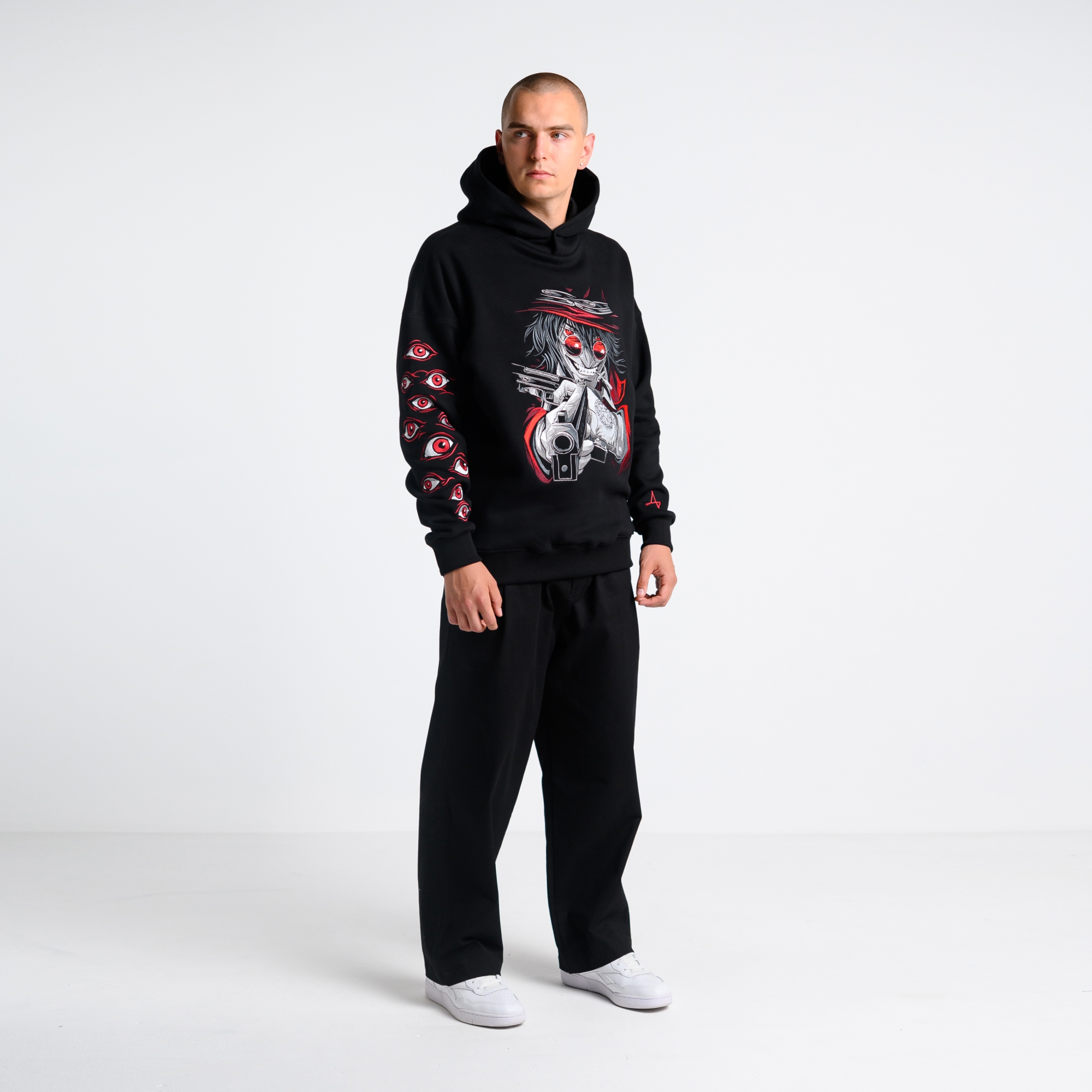 Худи c вышивкой