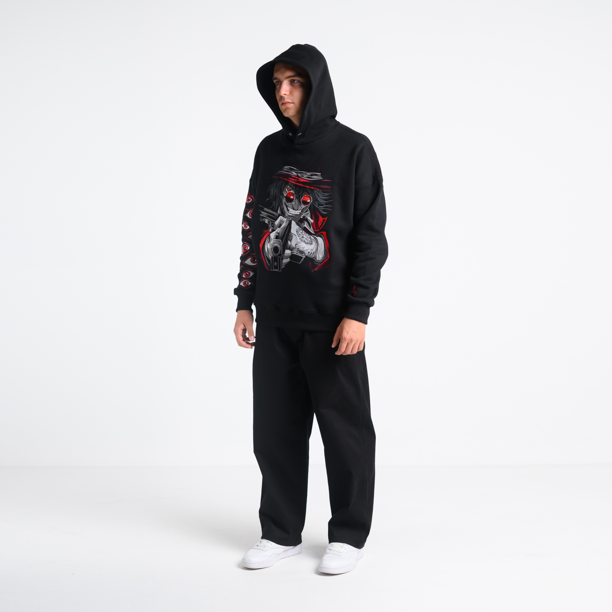 Худи c вышивкой