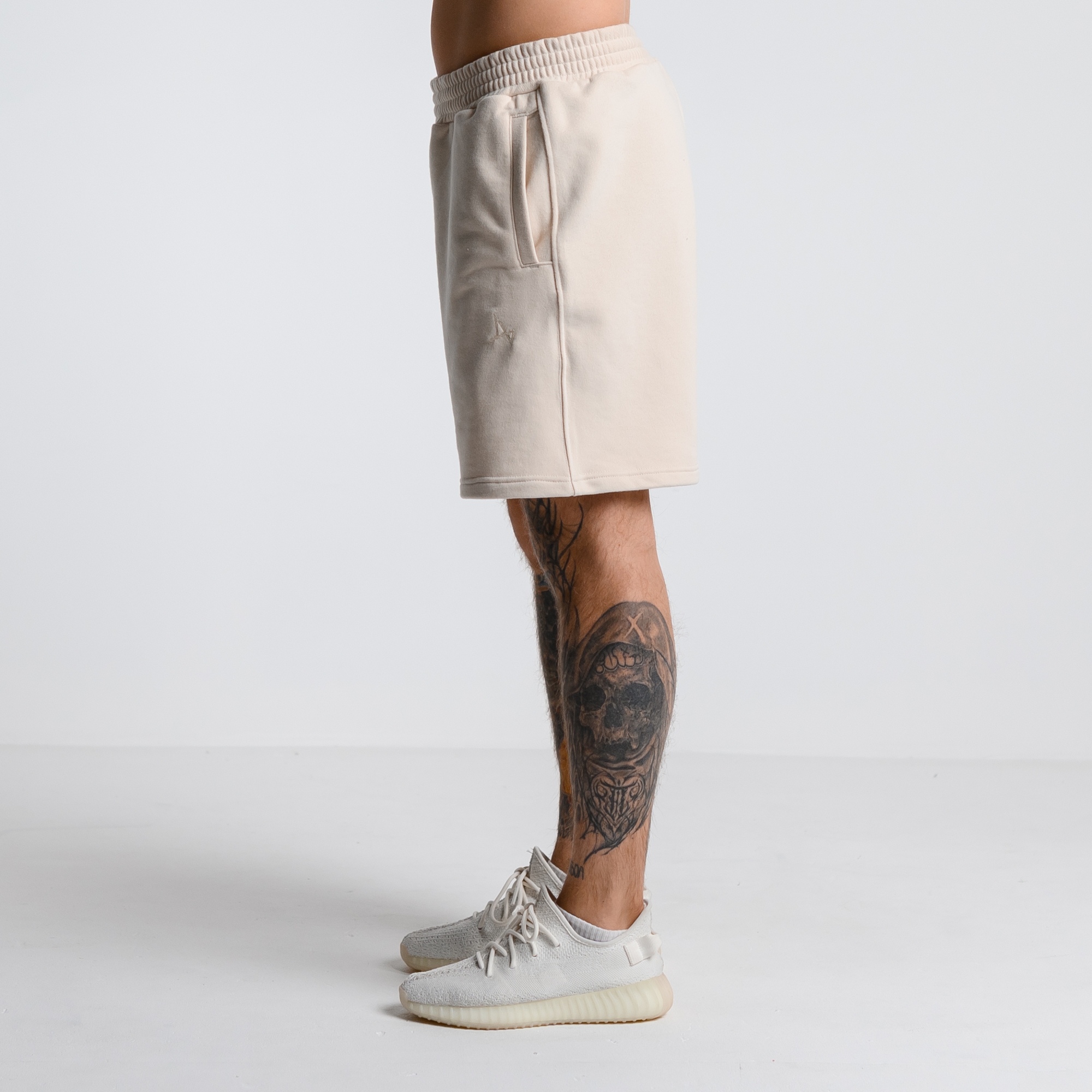 Шорты Simple 4 Velur