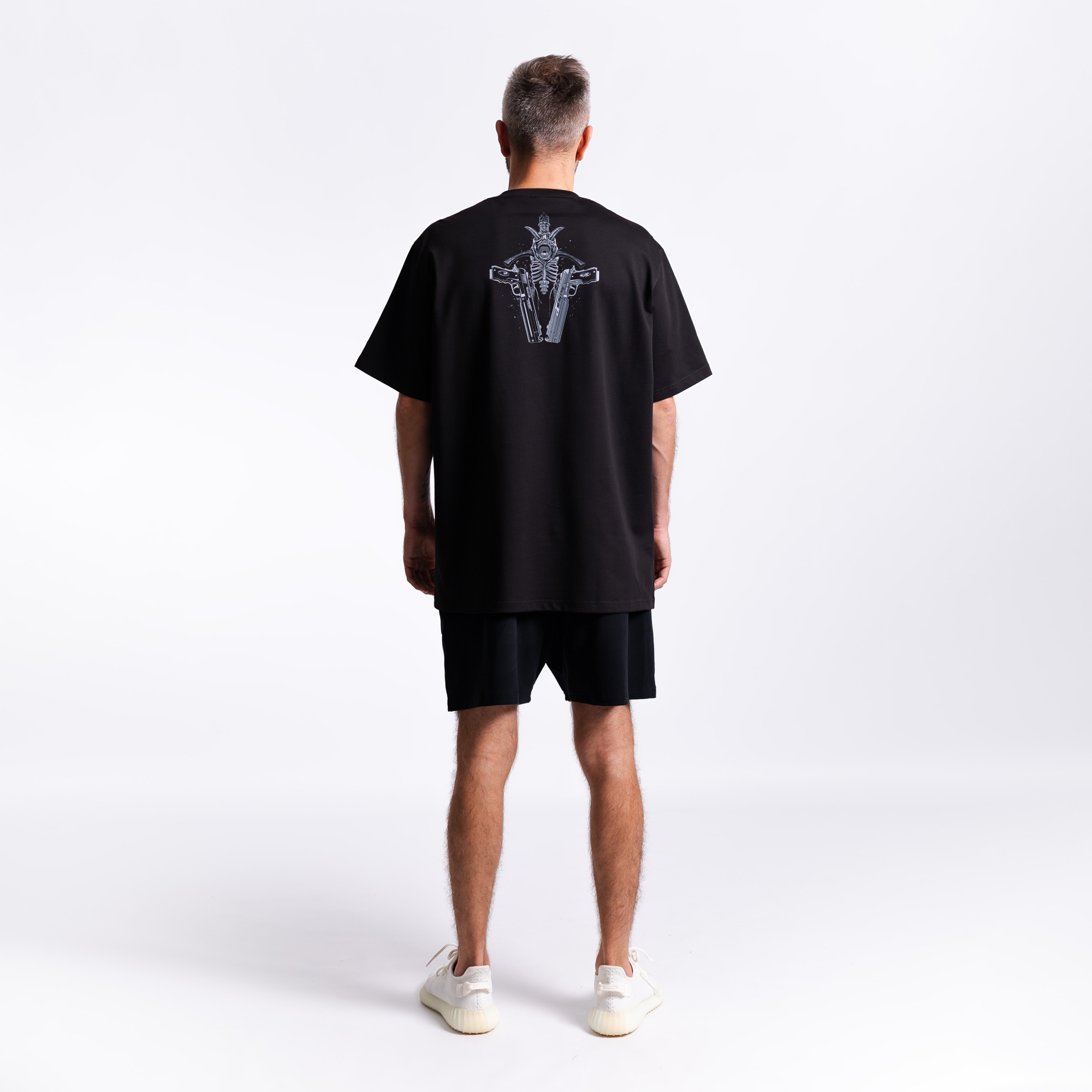 Футболка с принтом