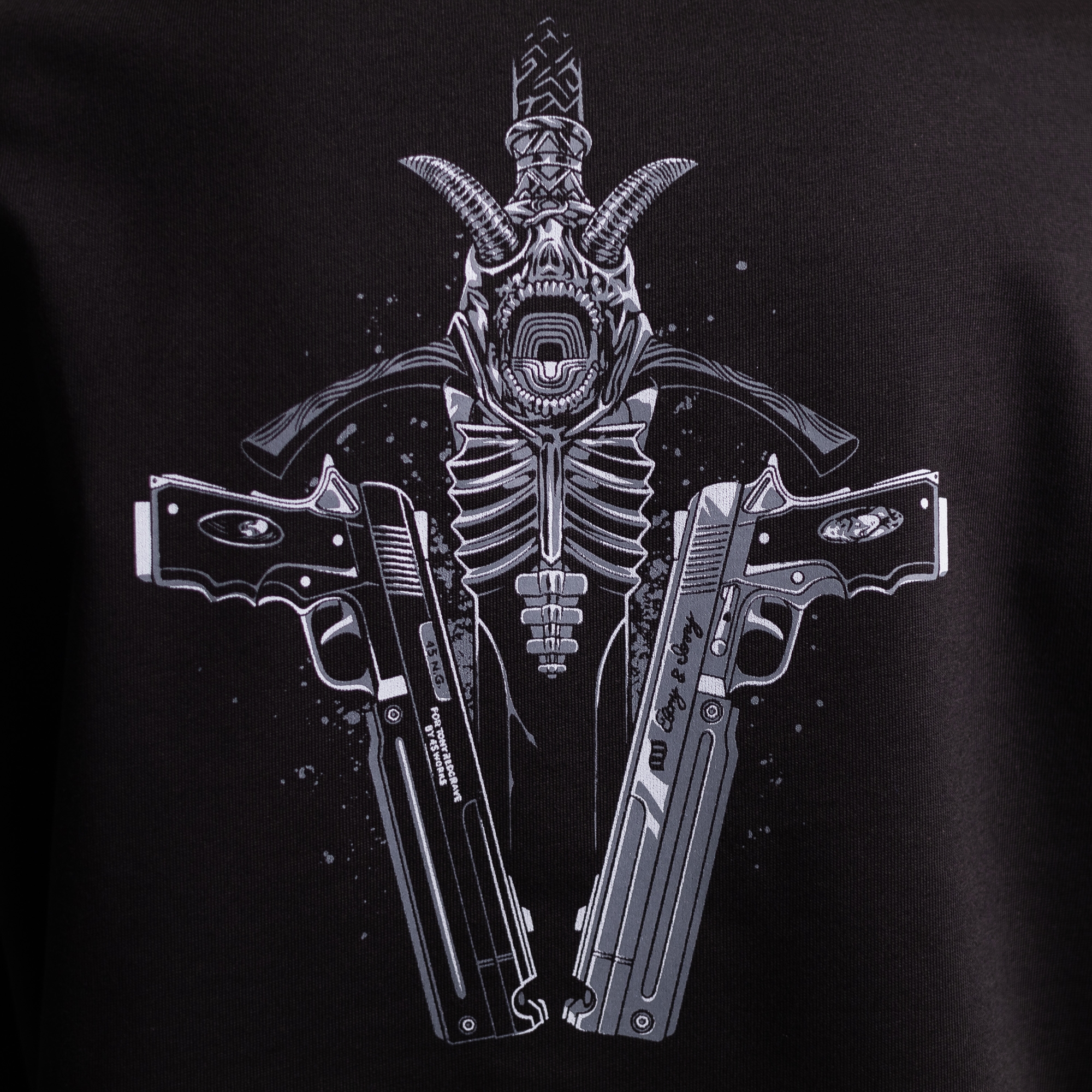 Футболка с принтом