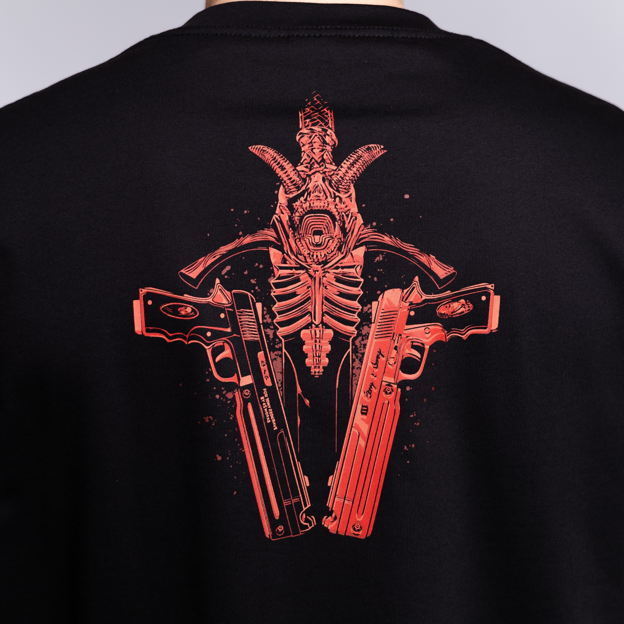 Футболка с принтом