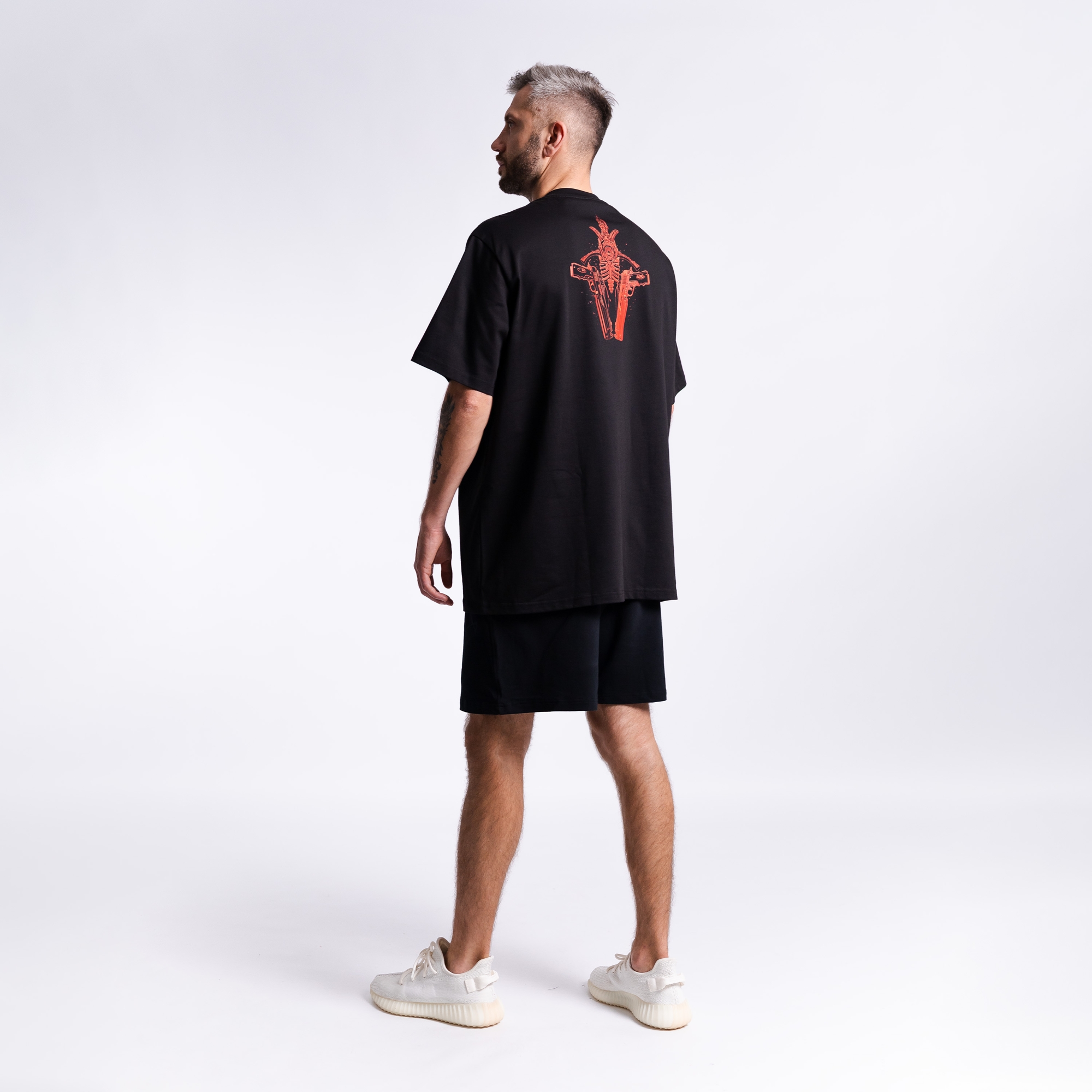 Футболка с принтом