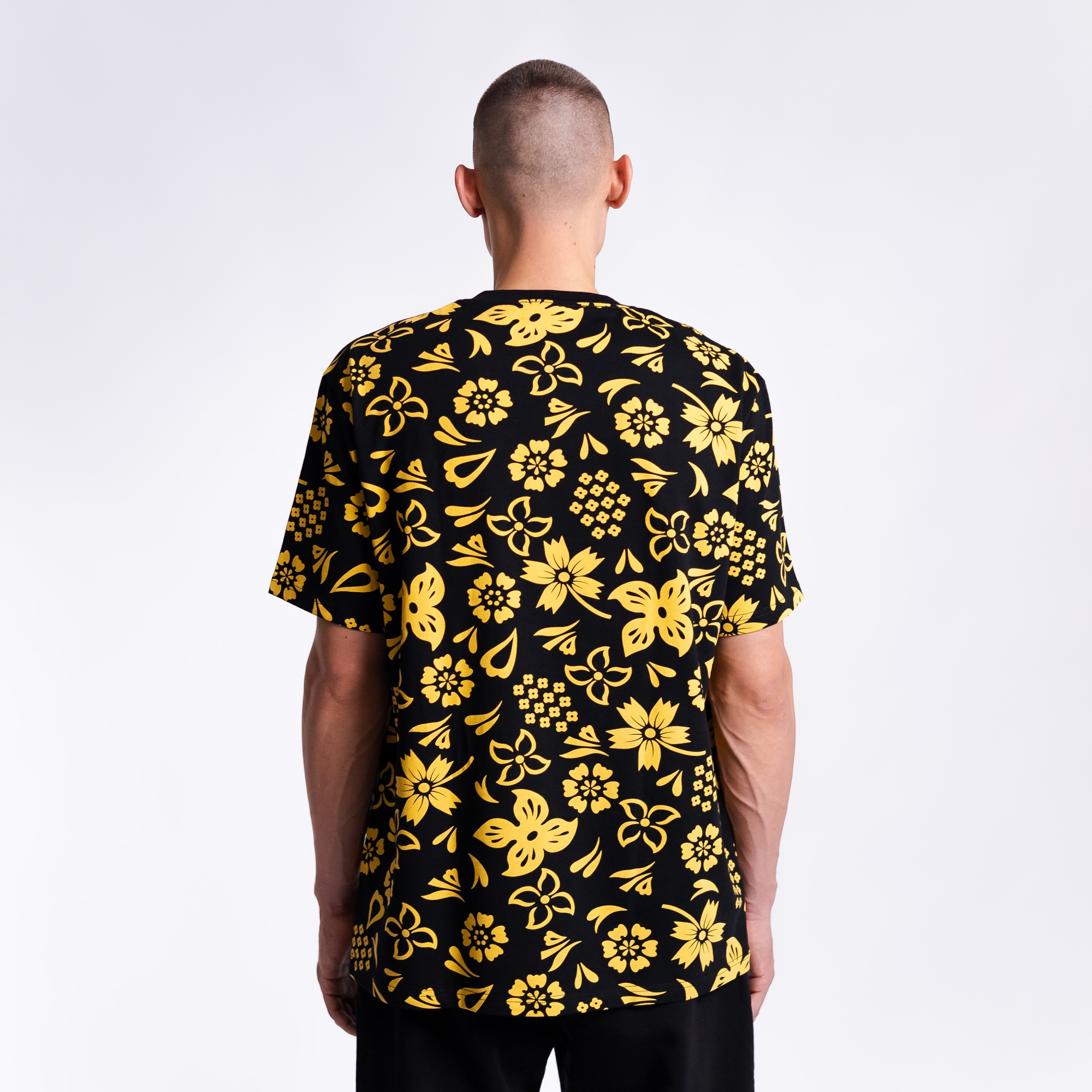 Футболка c паттерном