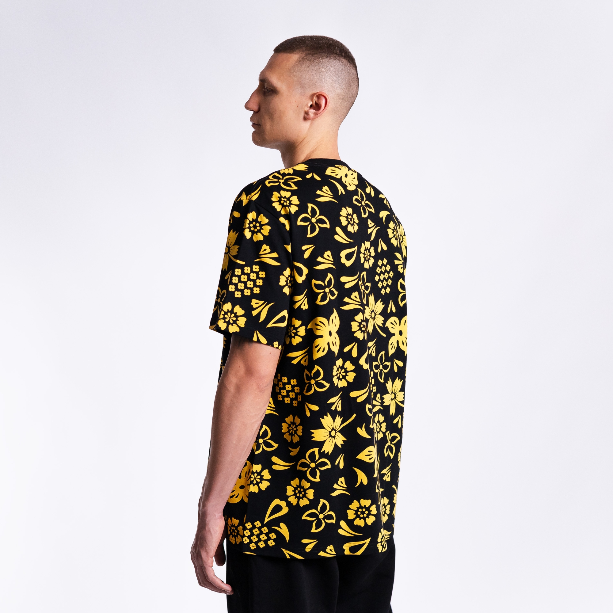 Футболка c паттерном