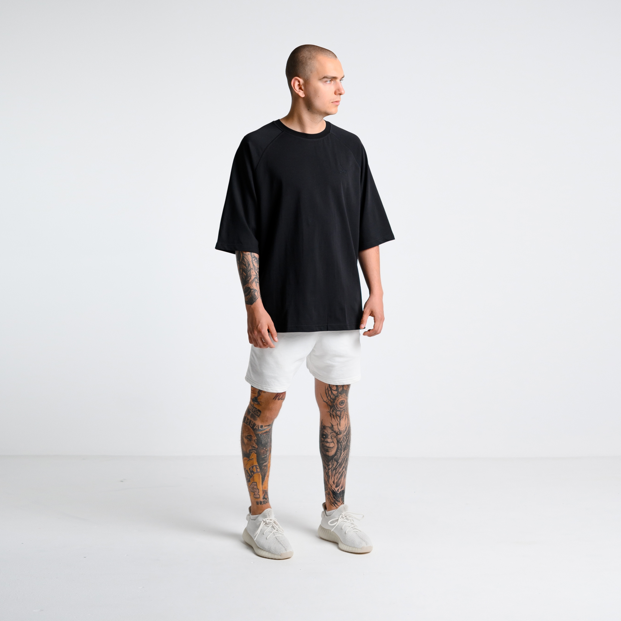 Футболка реглан с удлиненным рукавом