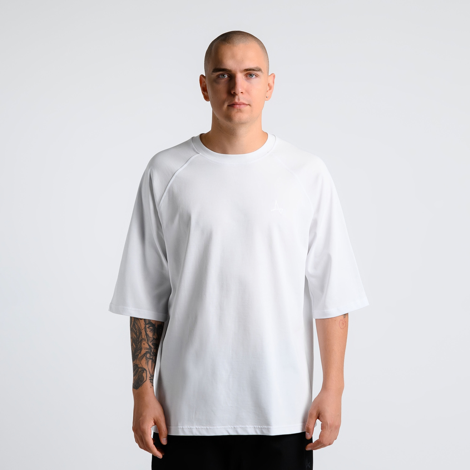 Футболка базовая с удл. рукавом